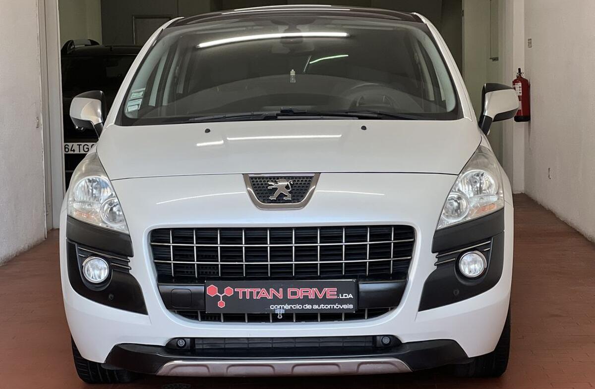 PEUGEOT 3008 1.6 HDi Allure