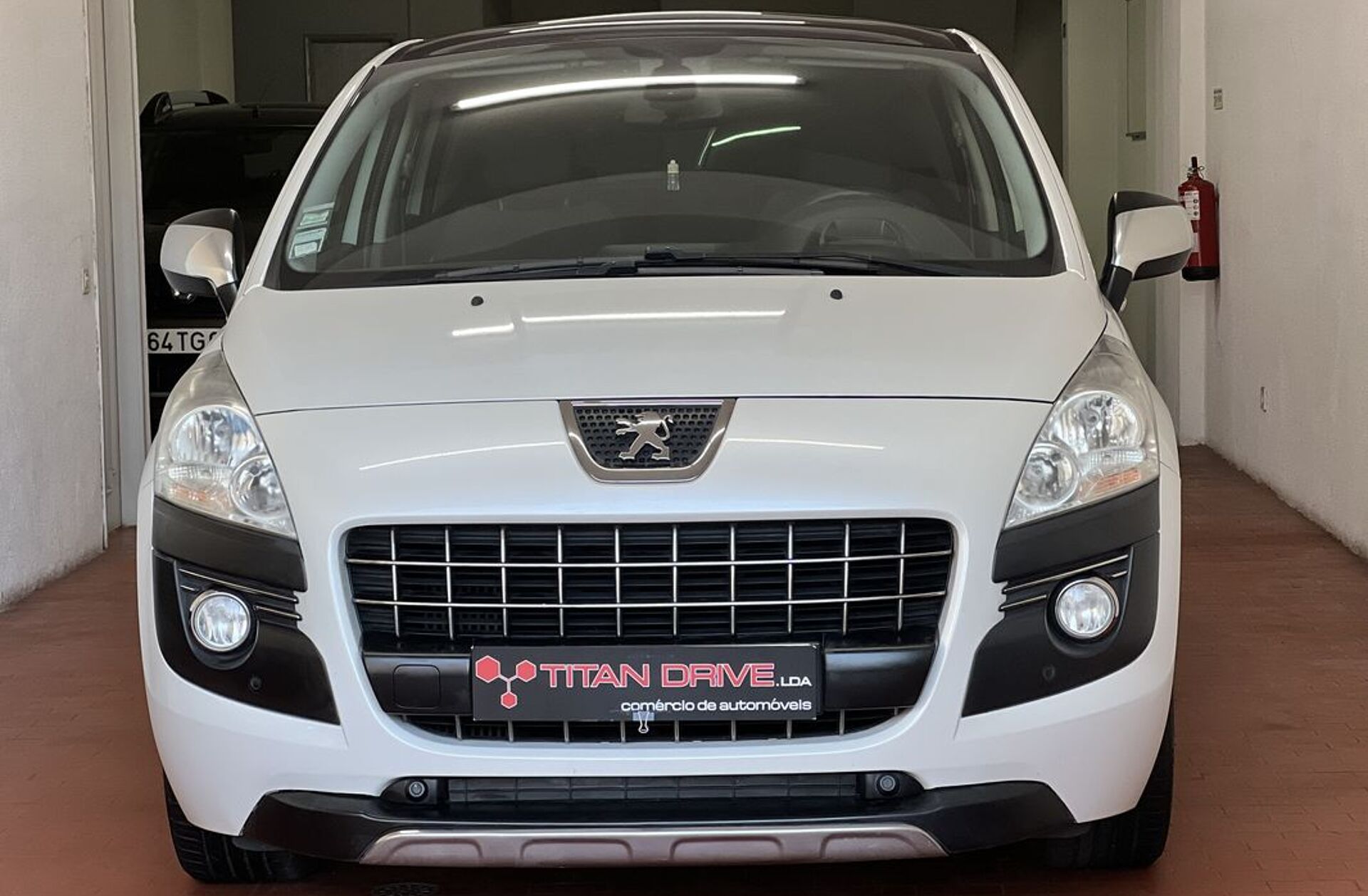 PEUGEOT 3008 1.6 HDi Allure