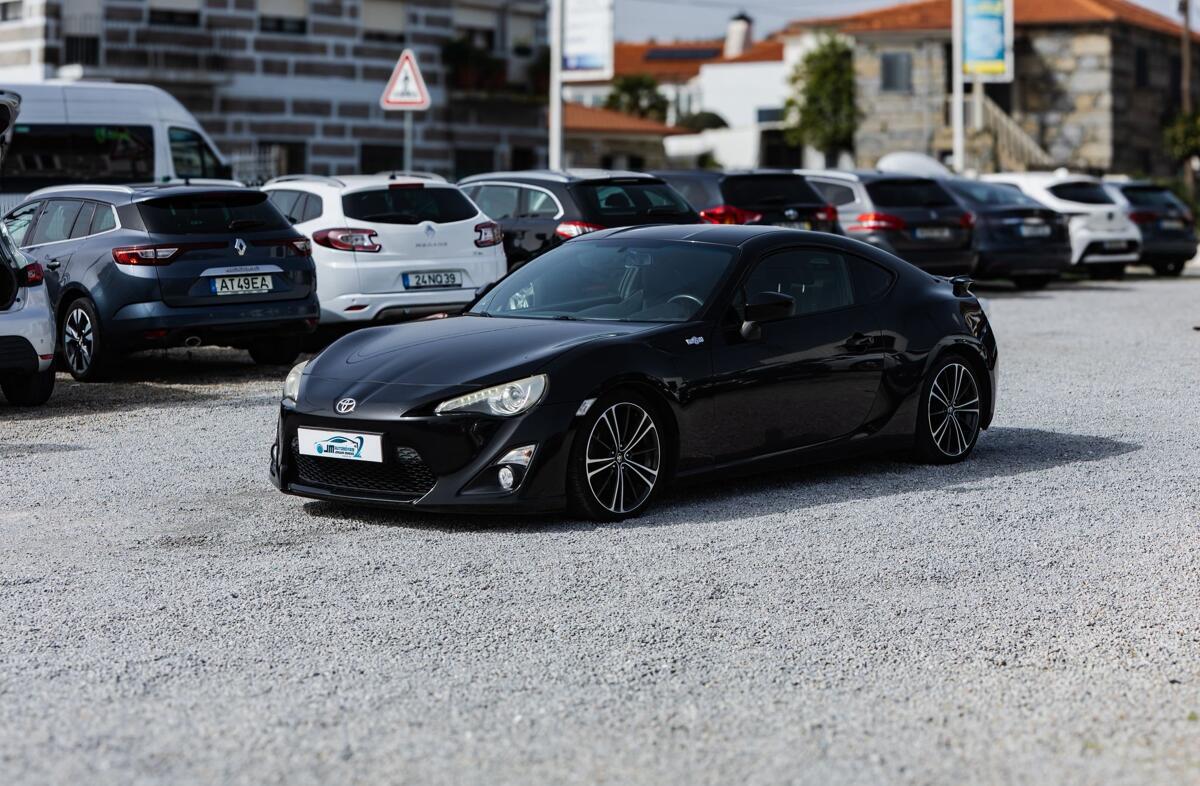 TOYOTA GT86 2.0D-4S Sport+Navi AT