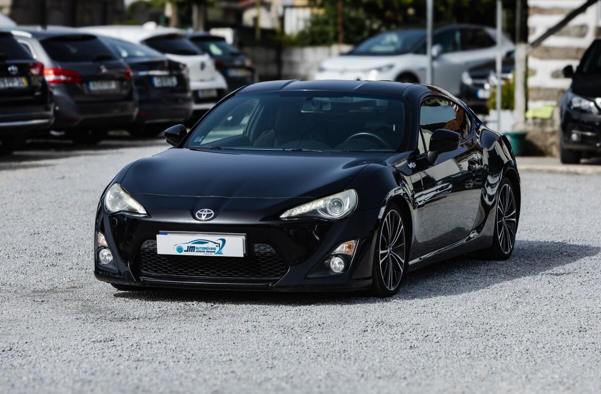 TOYOTA GT86 2.0D-4S Sport+Navi AT