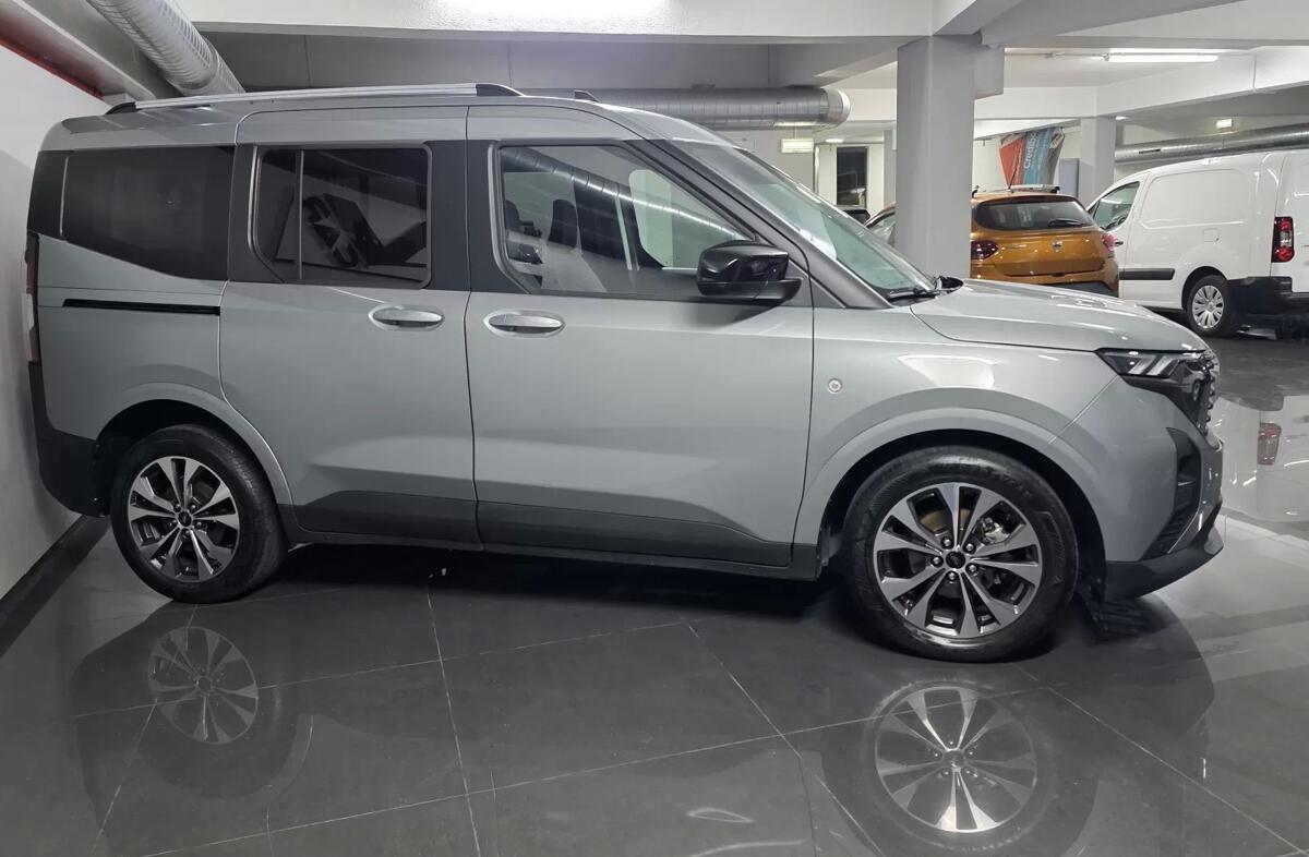 FORD Courier Tourneo 1.0 EcoBoost Titanium DCT