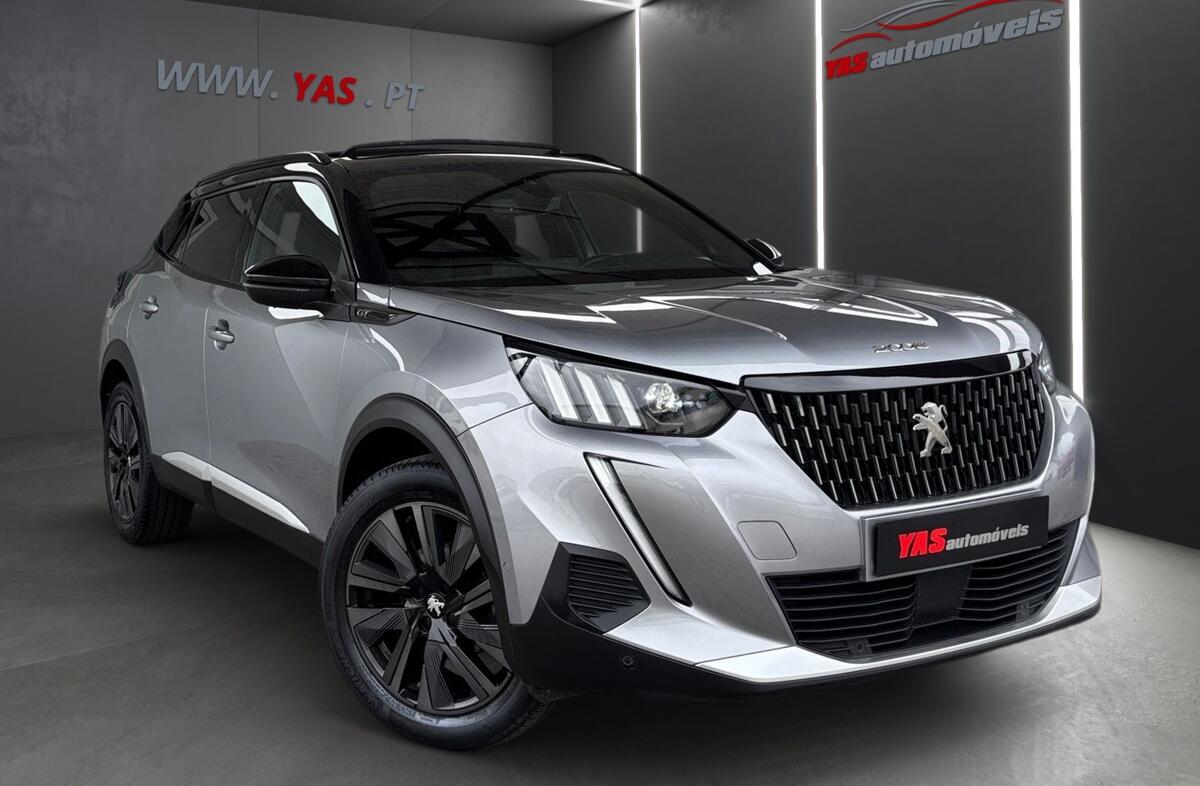 PEUGEOT 2008 1.2 PureTech GT EAT8