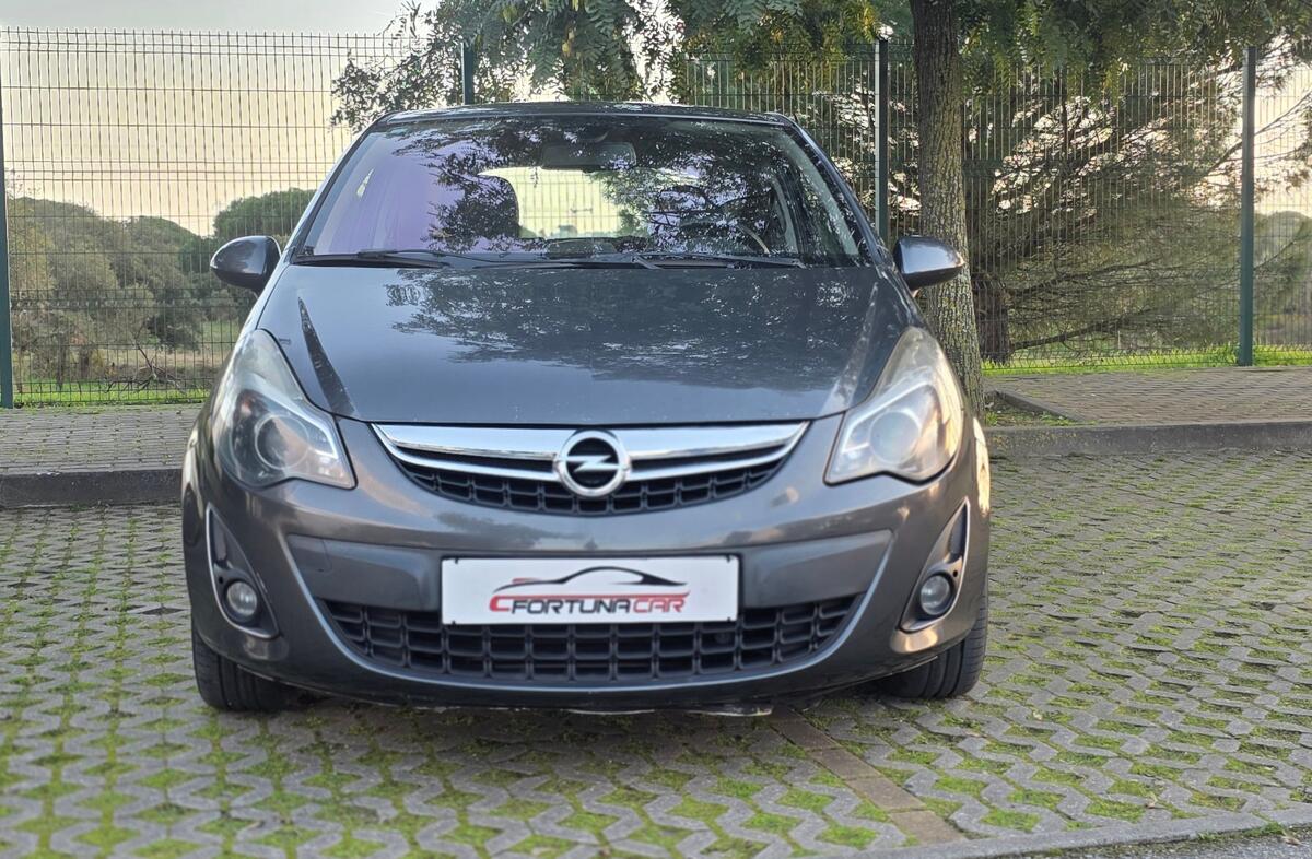 OPEL Corsa D Corsa 1.3 CDTi Color Race ecoFLEX
