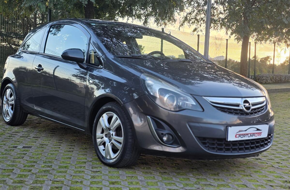 OPEL Corsa D Corsa 1.3 CDTi Color Race ecoFLEX