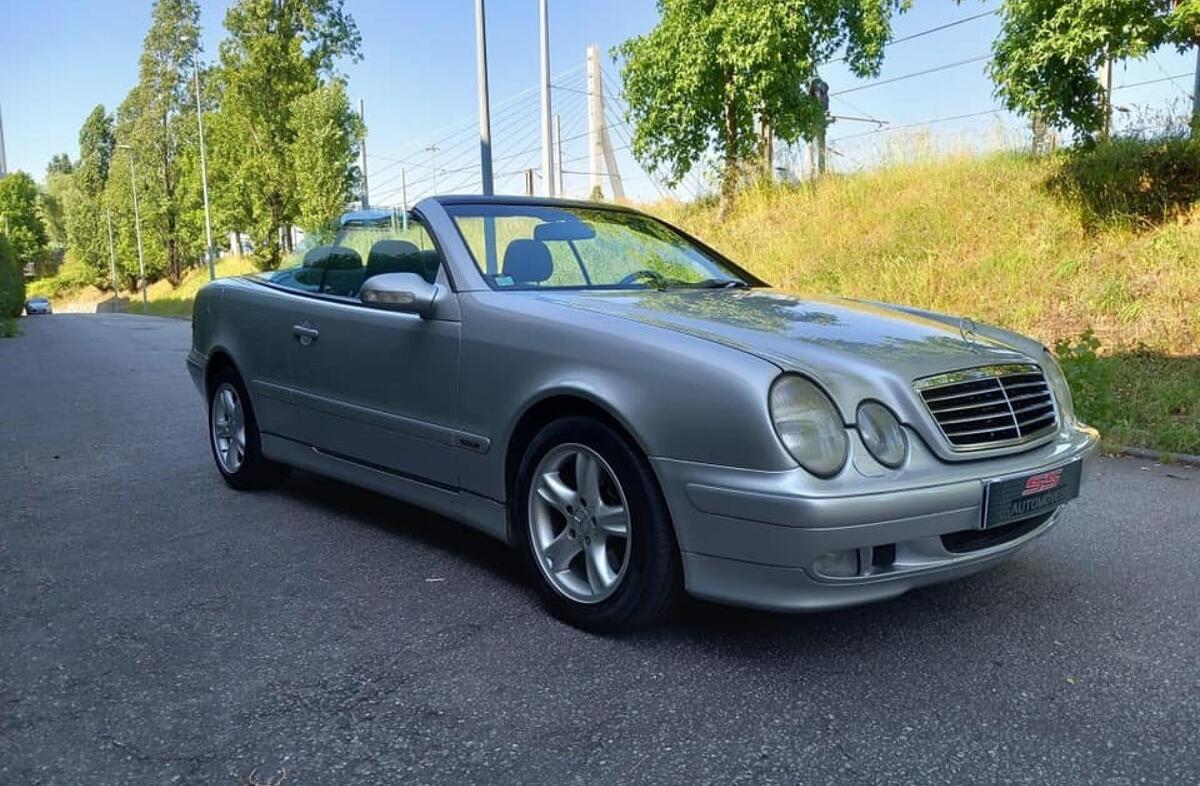 MERCEDES Classe CLK CLK 320 Elegance