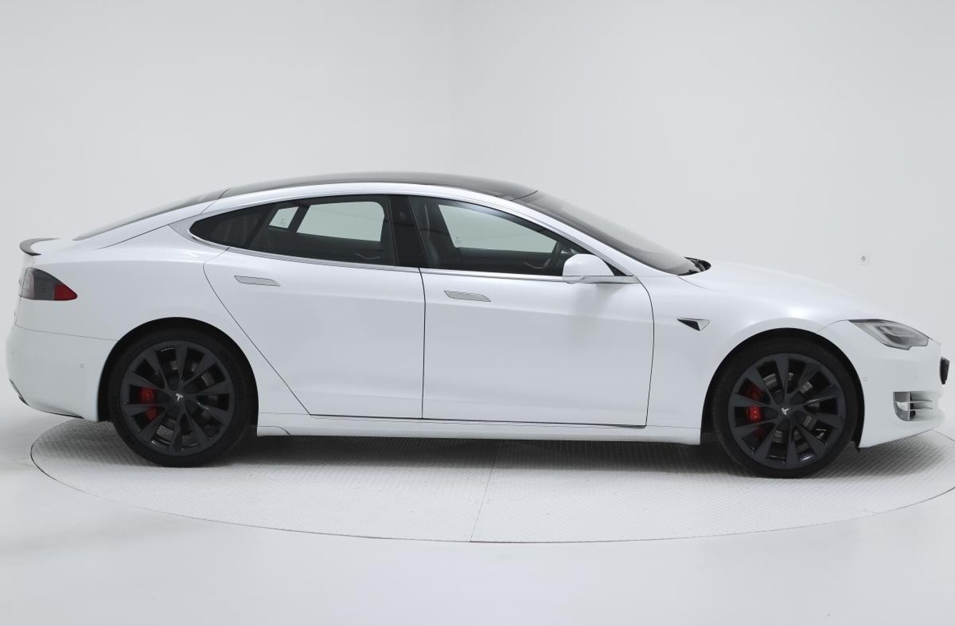 TESLA Model S Performance Ludicrous AWD