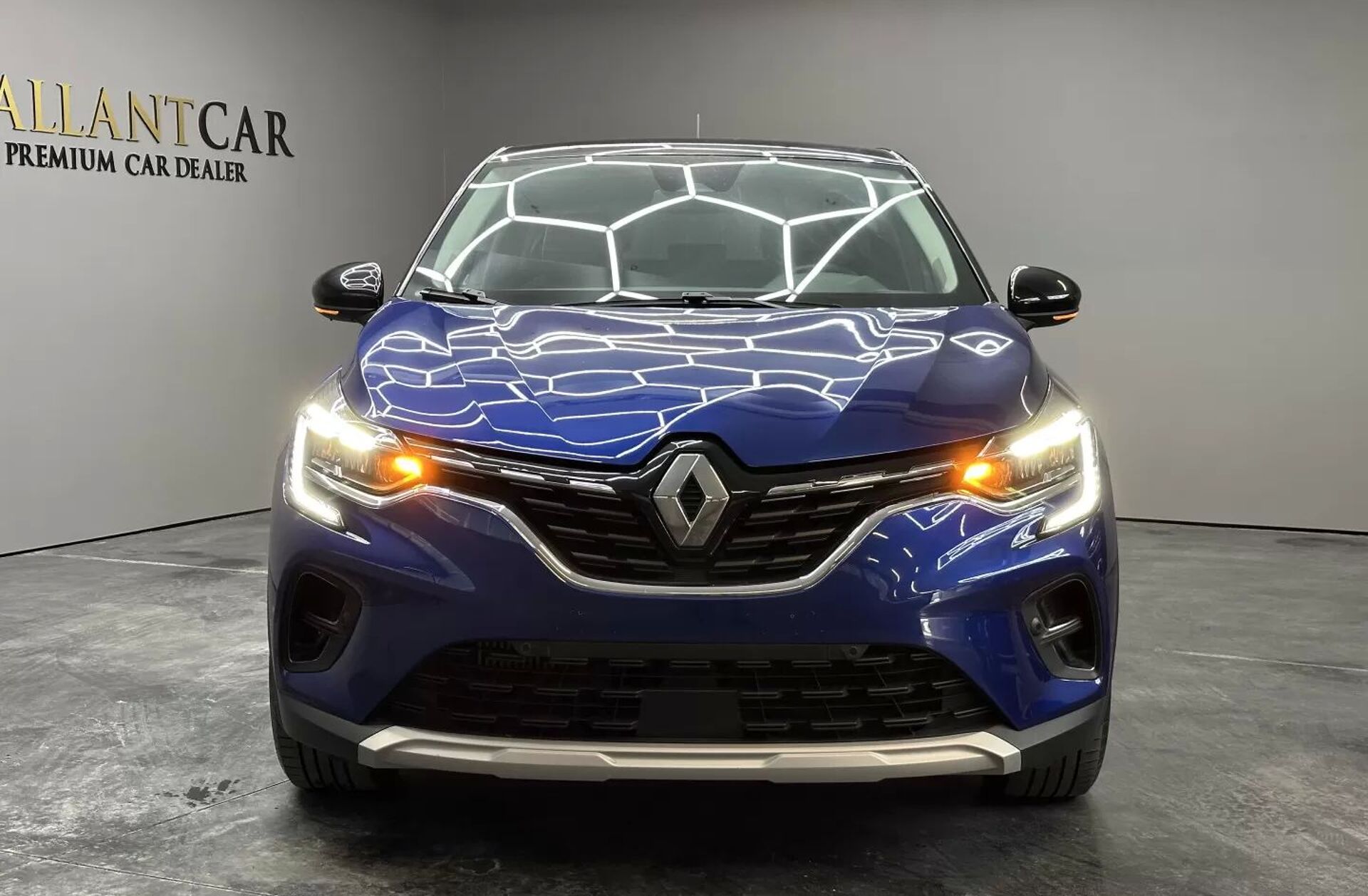 RENAULT Captur 1.3 TCe Exclusive EDC