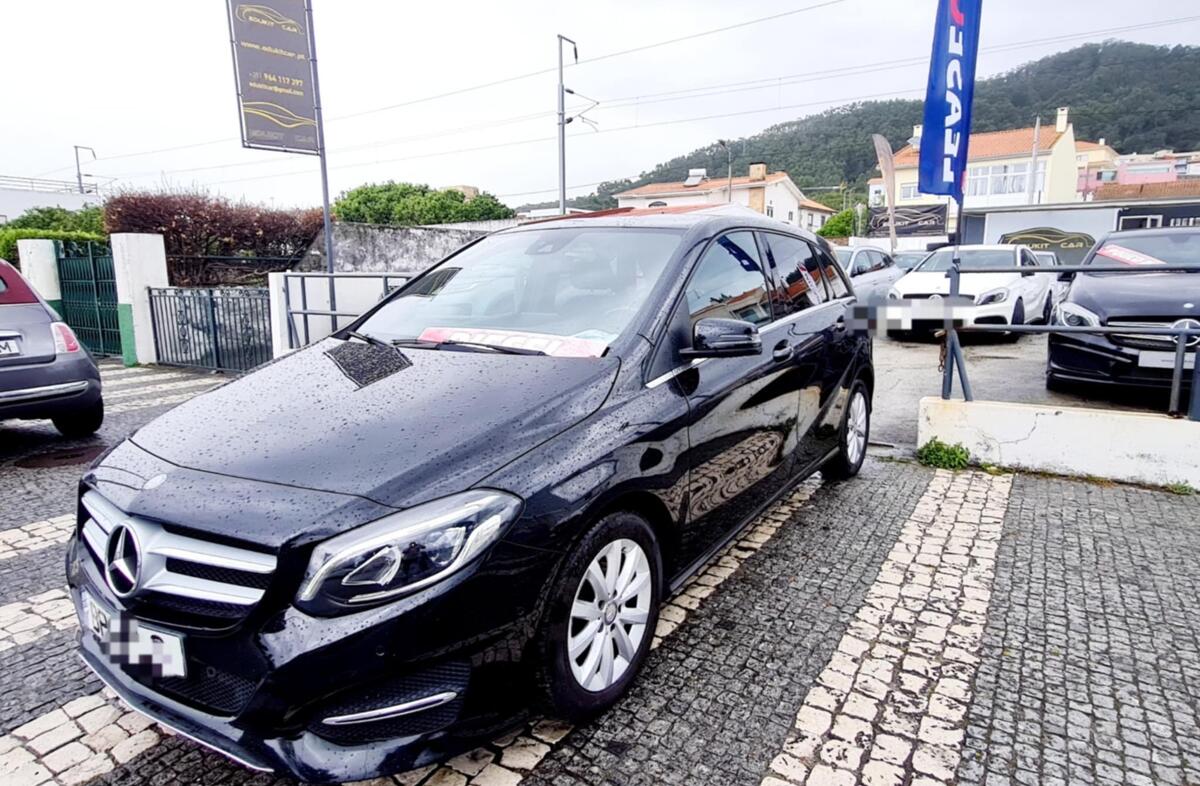 MERCEDES Classe B B 180 d Style Aut.