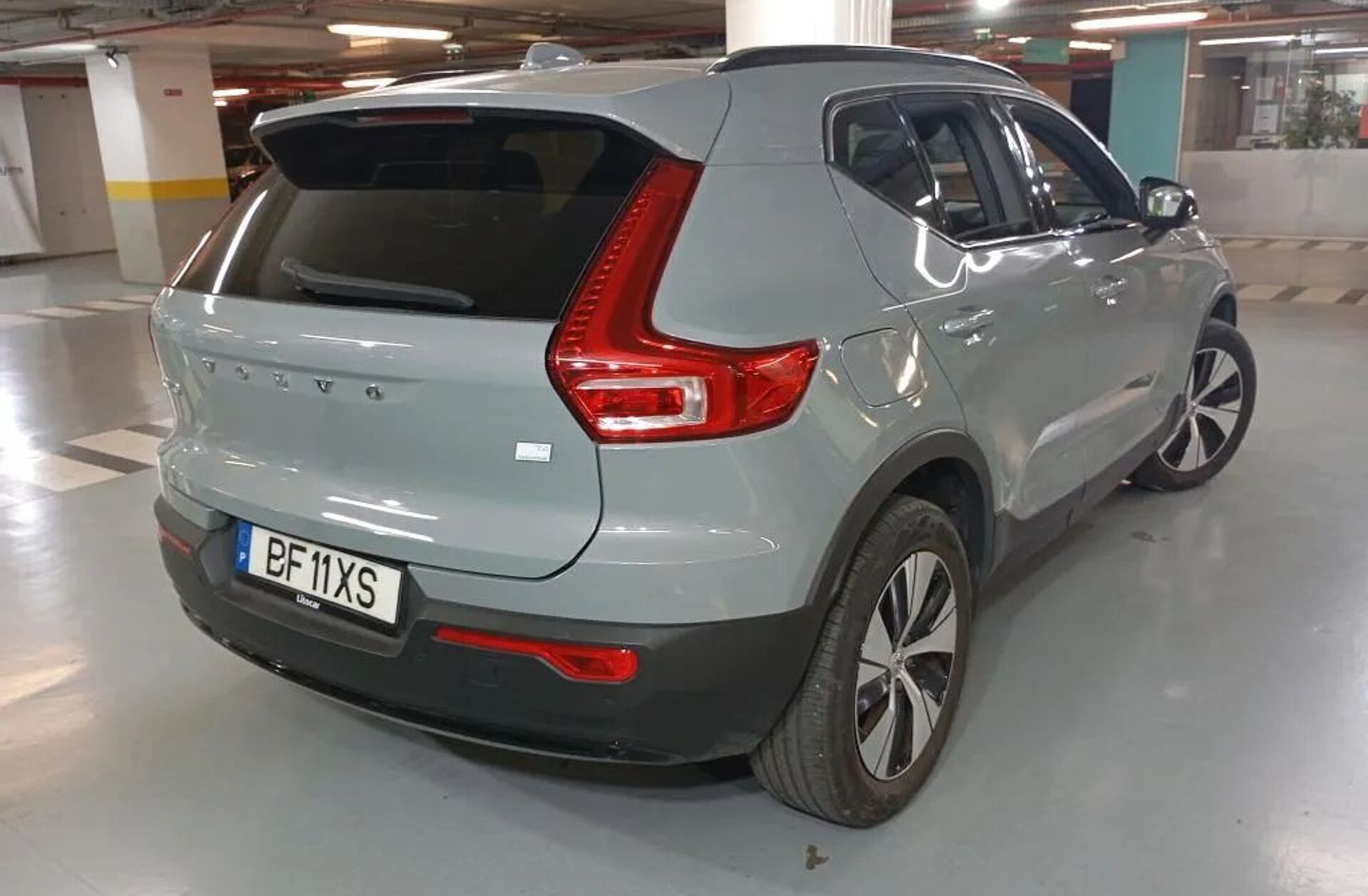 VOLVO XC40 1.5 T4 PHEV Plus Dark