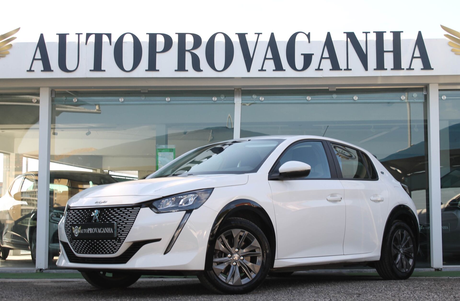 PEUGEOT 208 1.2 PureTech GT EAT8