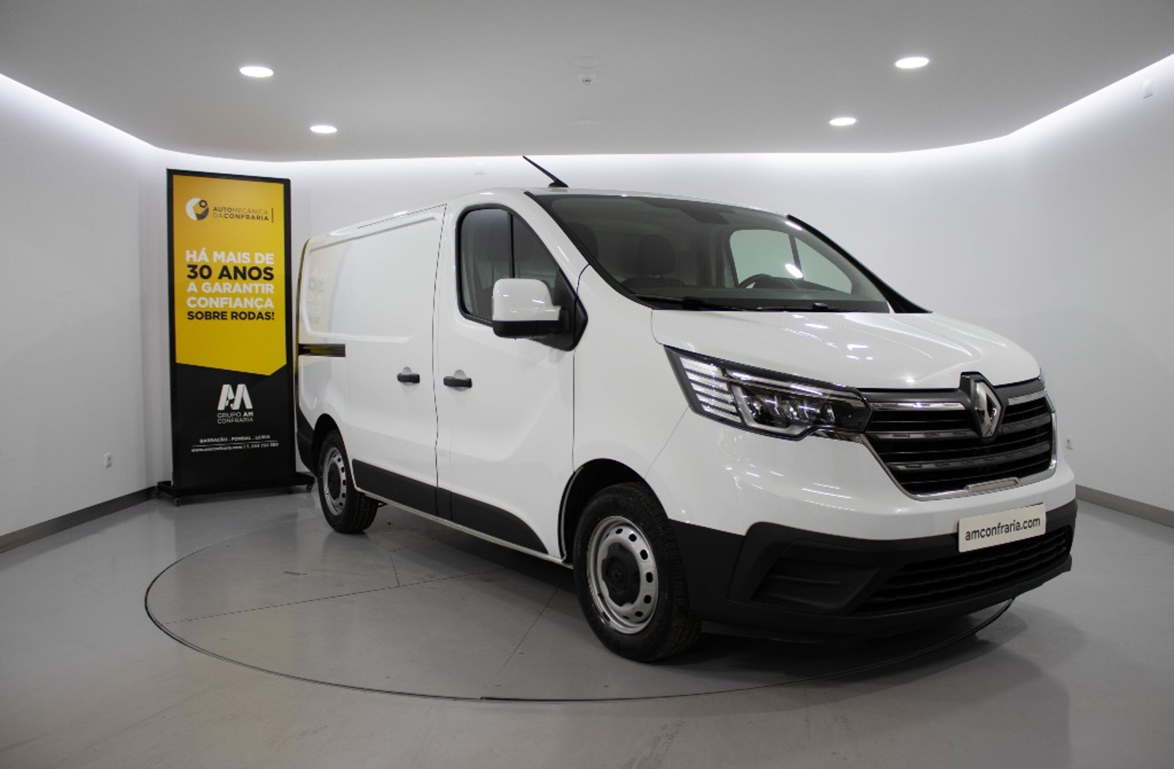 RENAULT Trafic 2.0 BLUE DCI L1H1
