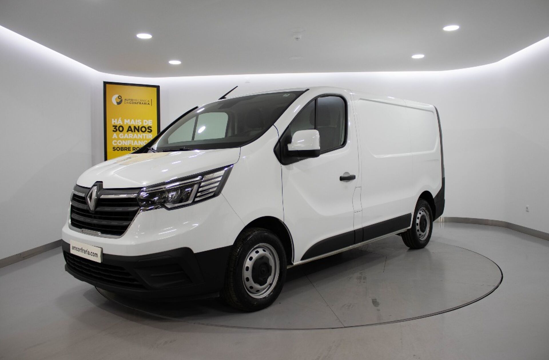 RENAULT Trafic 2.0 Blue dCi L1H1