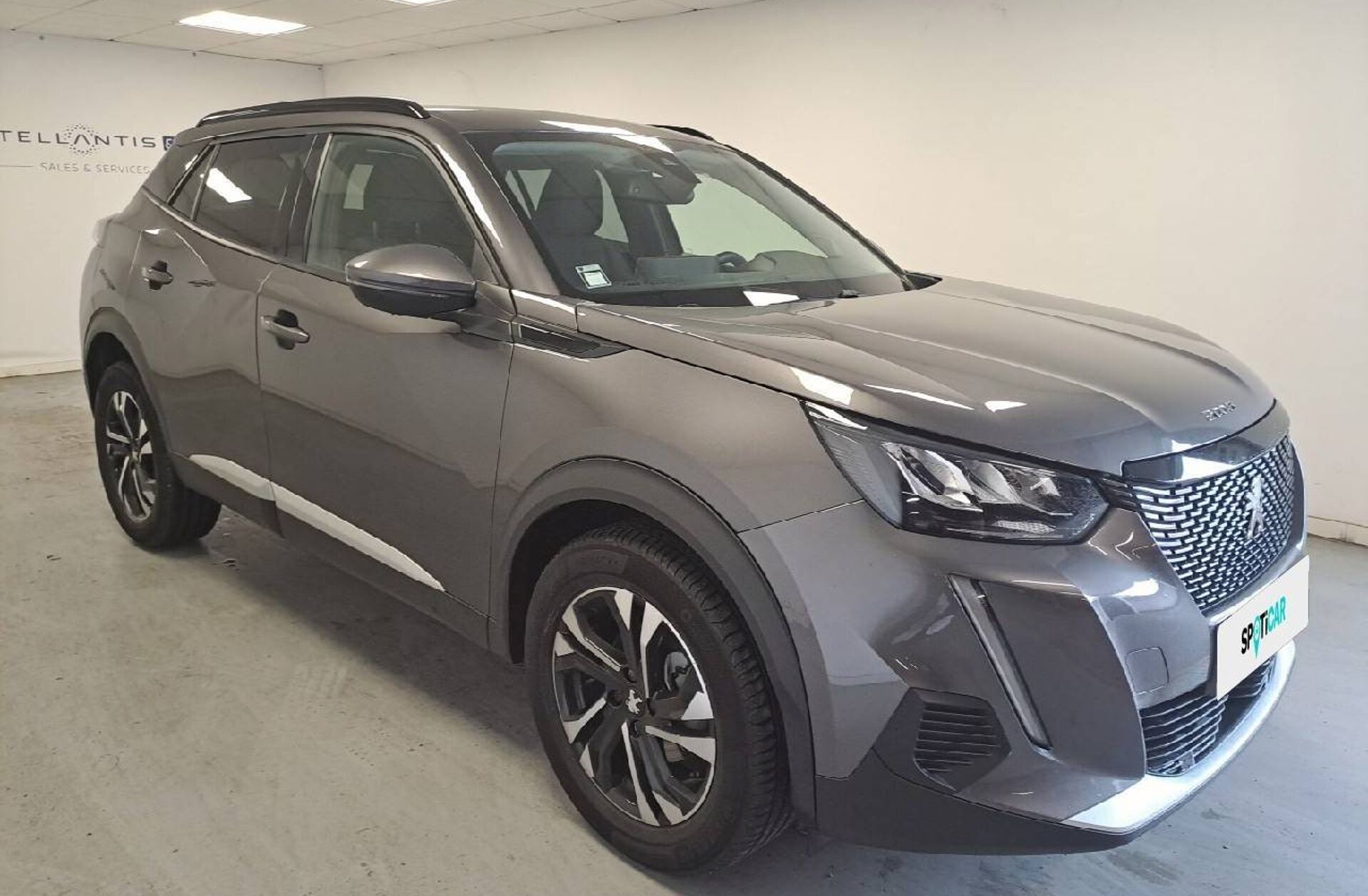 PEUGEOT 2008 1.2 PureTech Allure