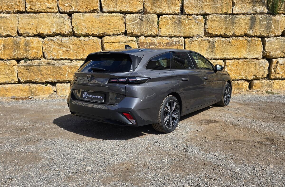 PEUGEOT 308 SW 1.6 Hybrid Active Pack e-EAT8