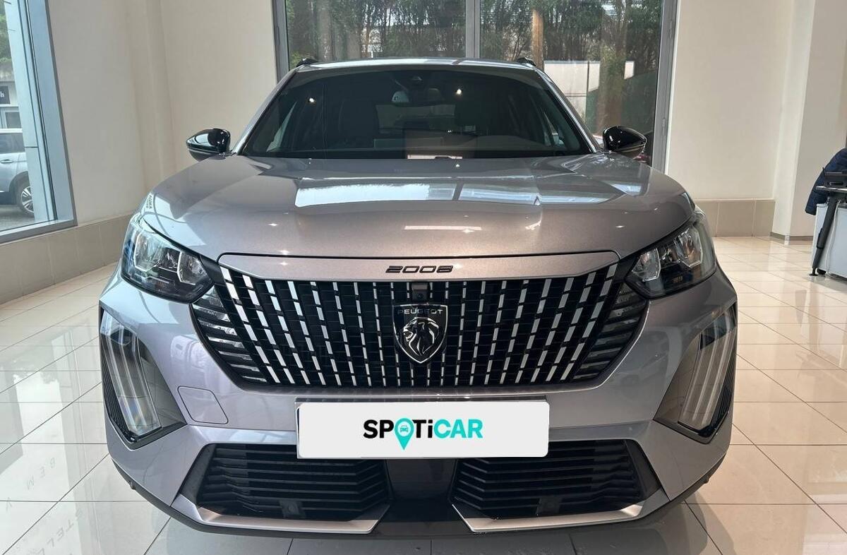 PEUGEOT 2008 1.2 Hybrid Allure e-DCS6