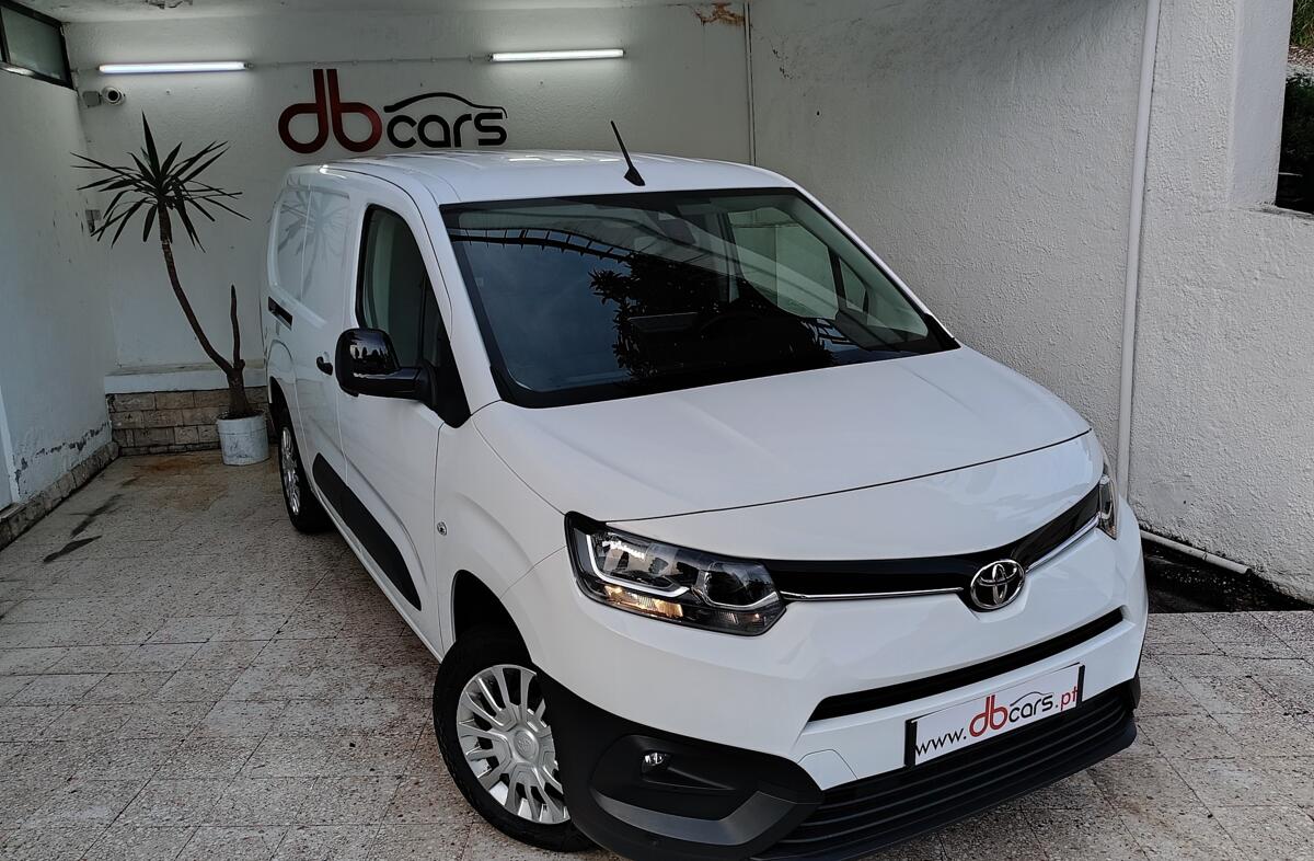 TOYOTA Proace City 1.5D L2 Comfort