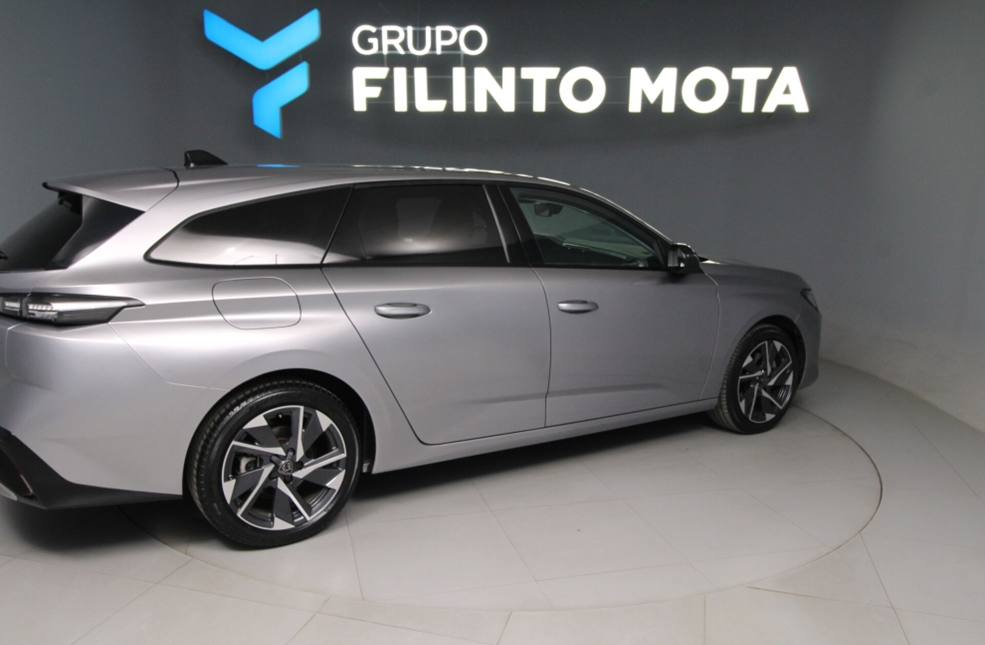 PEUGEOT 308 SW 1.2 PureTech Allure EAT8