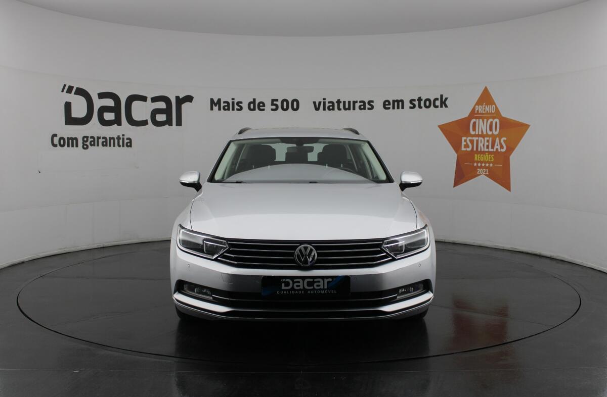 VOLKSWAGEN Passat 1.6 TDi Confortline