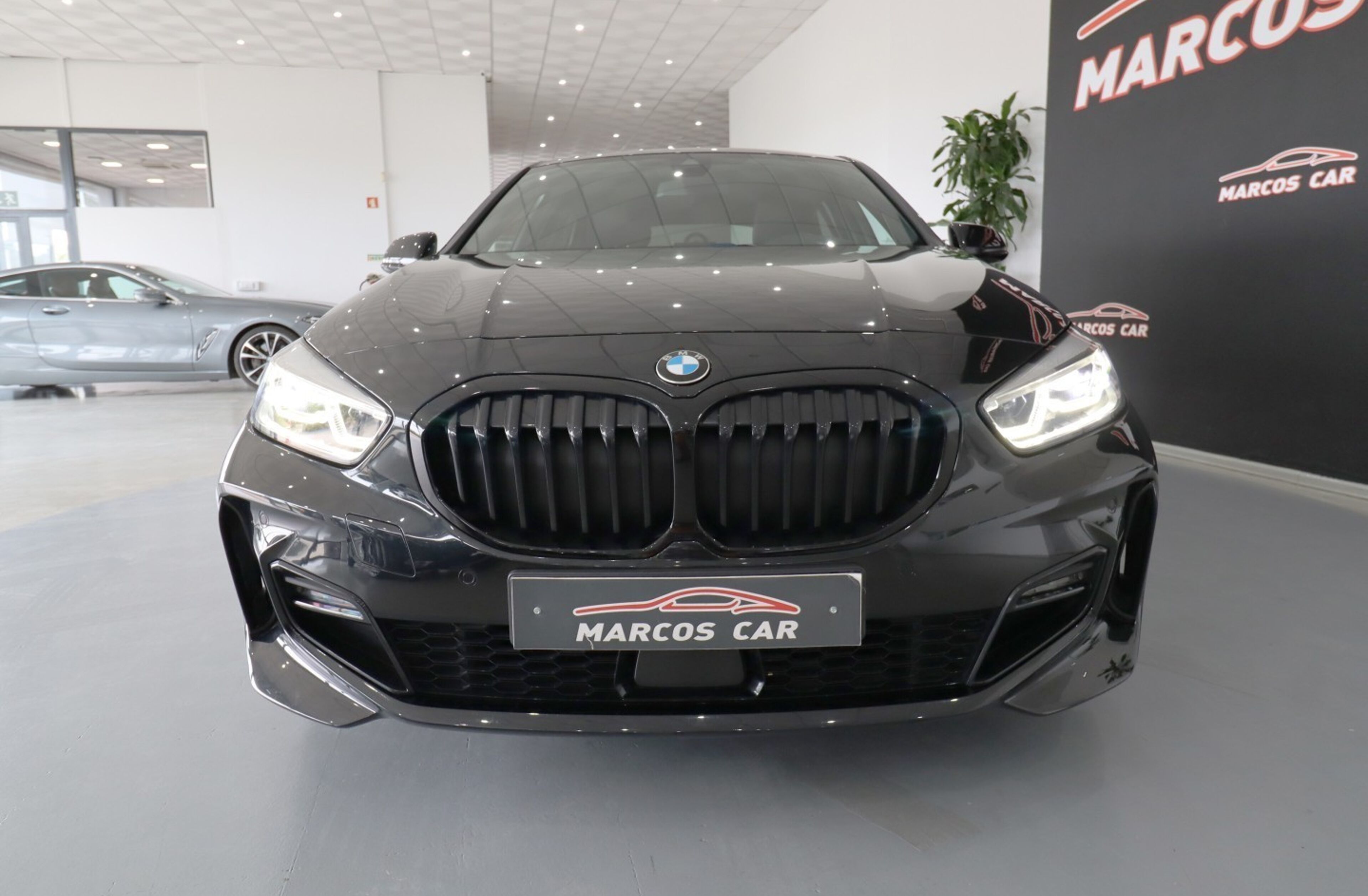 BMW Serie-1 116 d Pack Desportivo M Auto