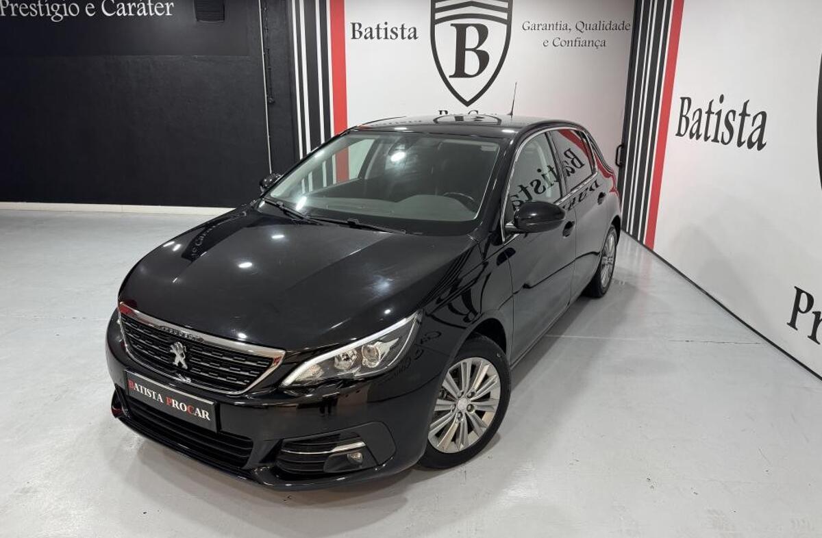 PEUGEOT 308 1.2 PureTech Allure
