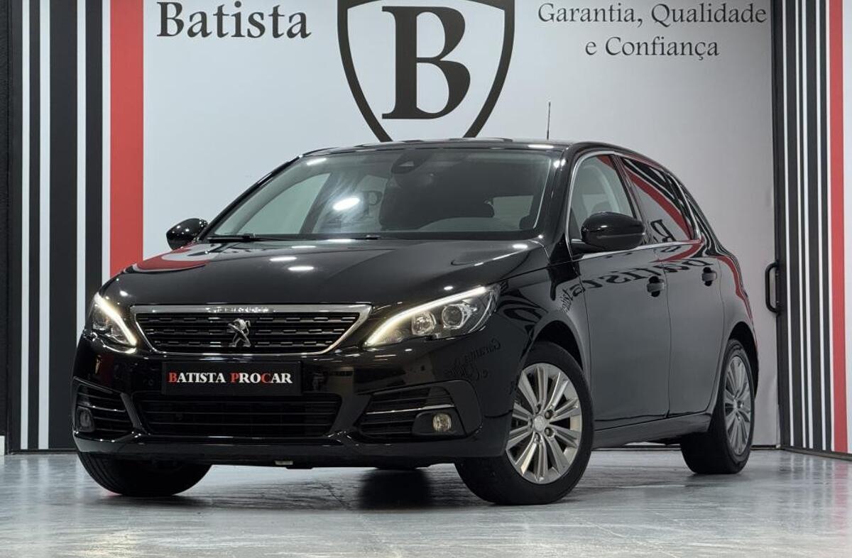 PEUGEOT 308 1.2 PureTech Allure