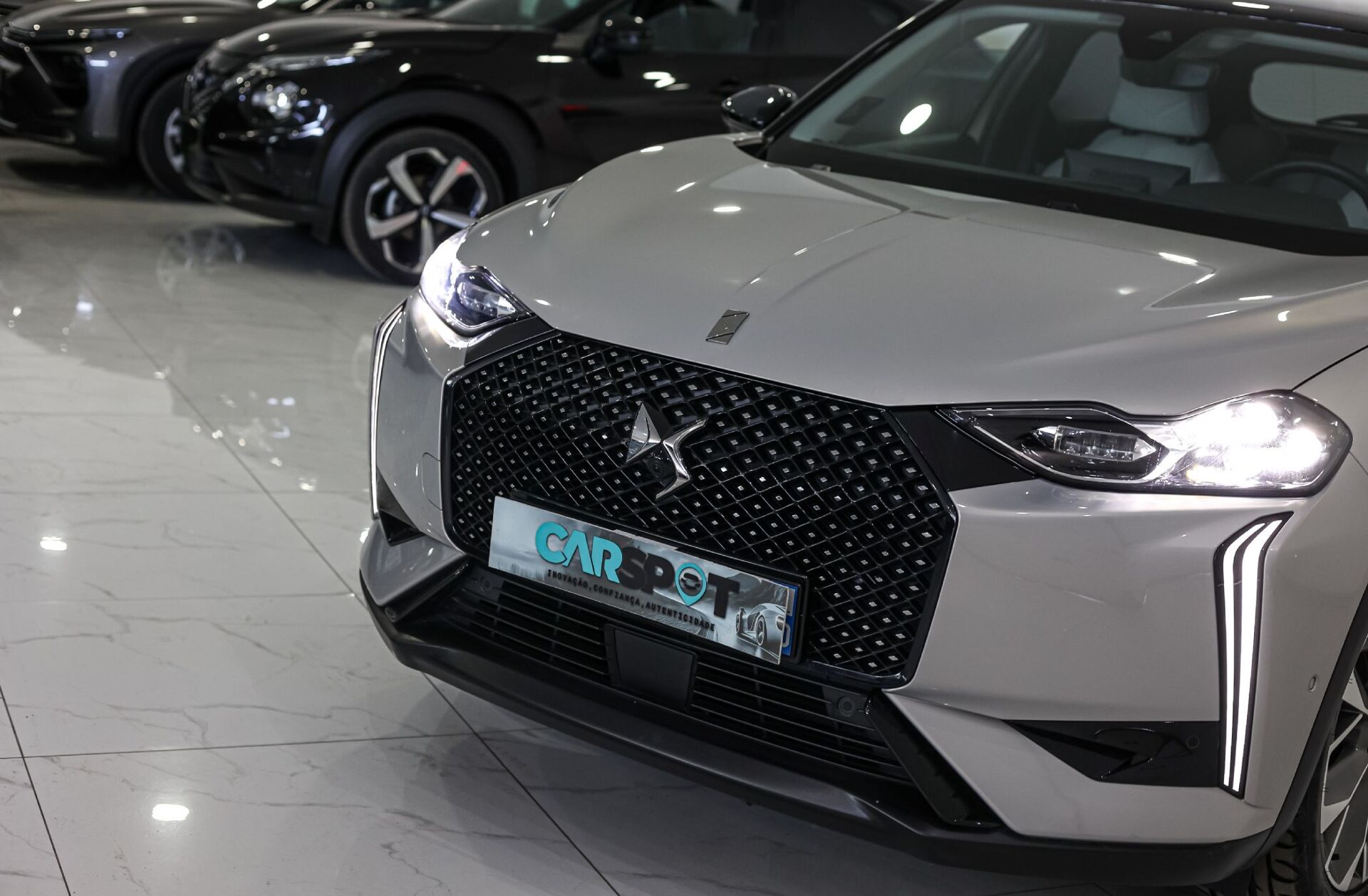 DS DS 3 1.2 PureTech Esprit de Voyage EAT8