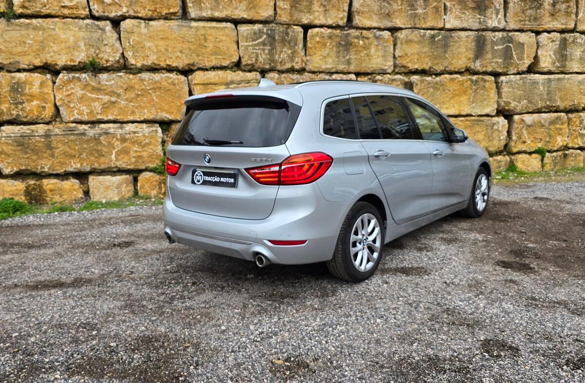 BMW Serie-2 220 d 7L Line Luxury Auto