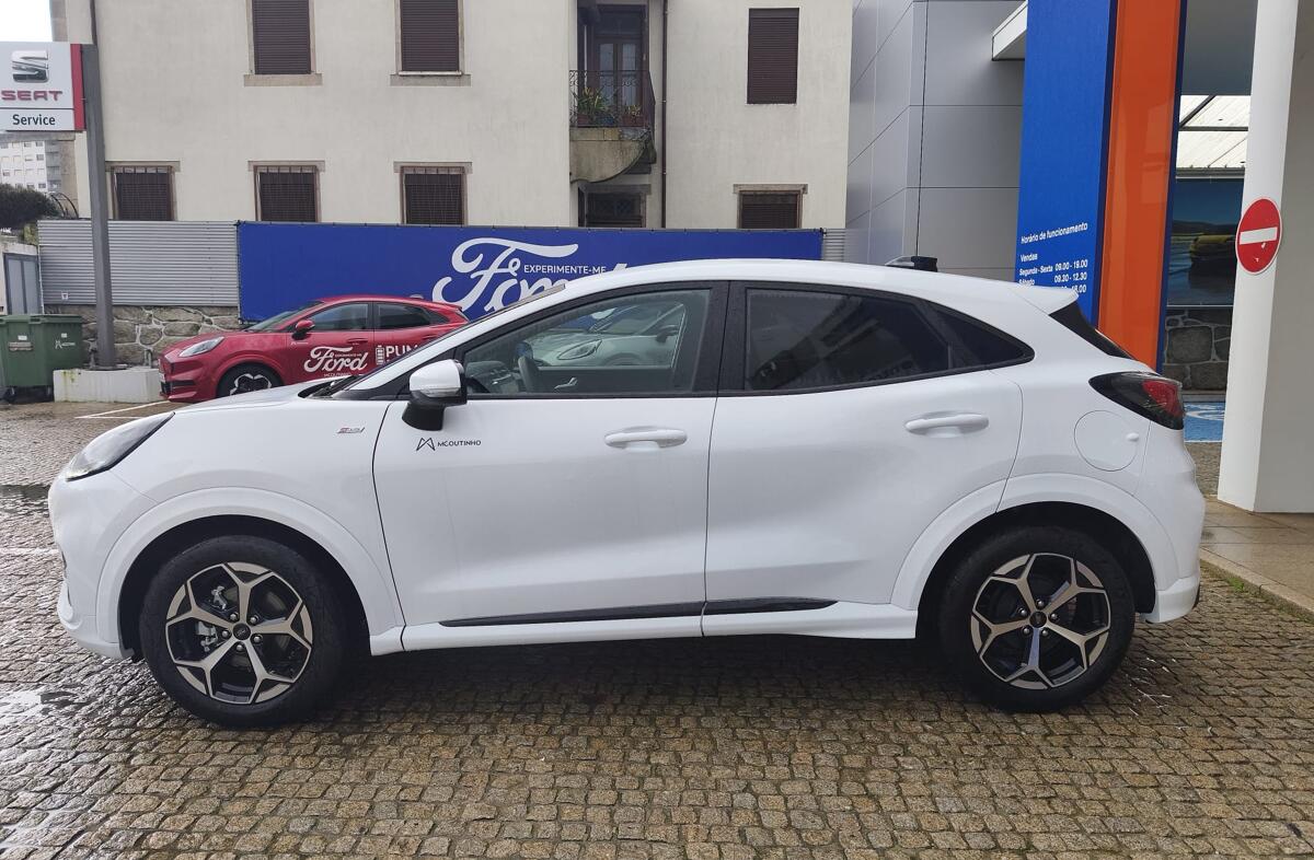 FORD Puma 1.0 EcoBoost mHEV ST-Line