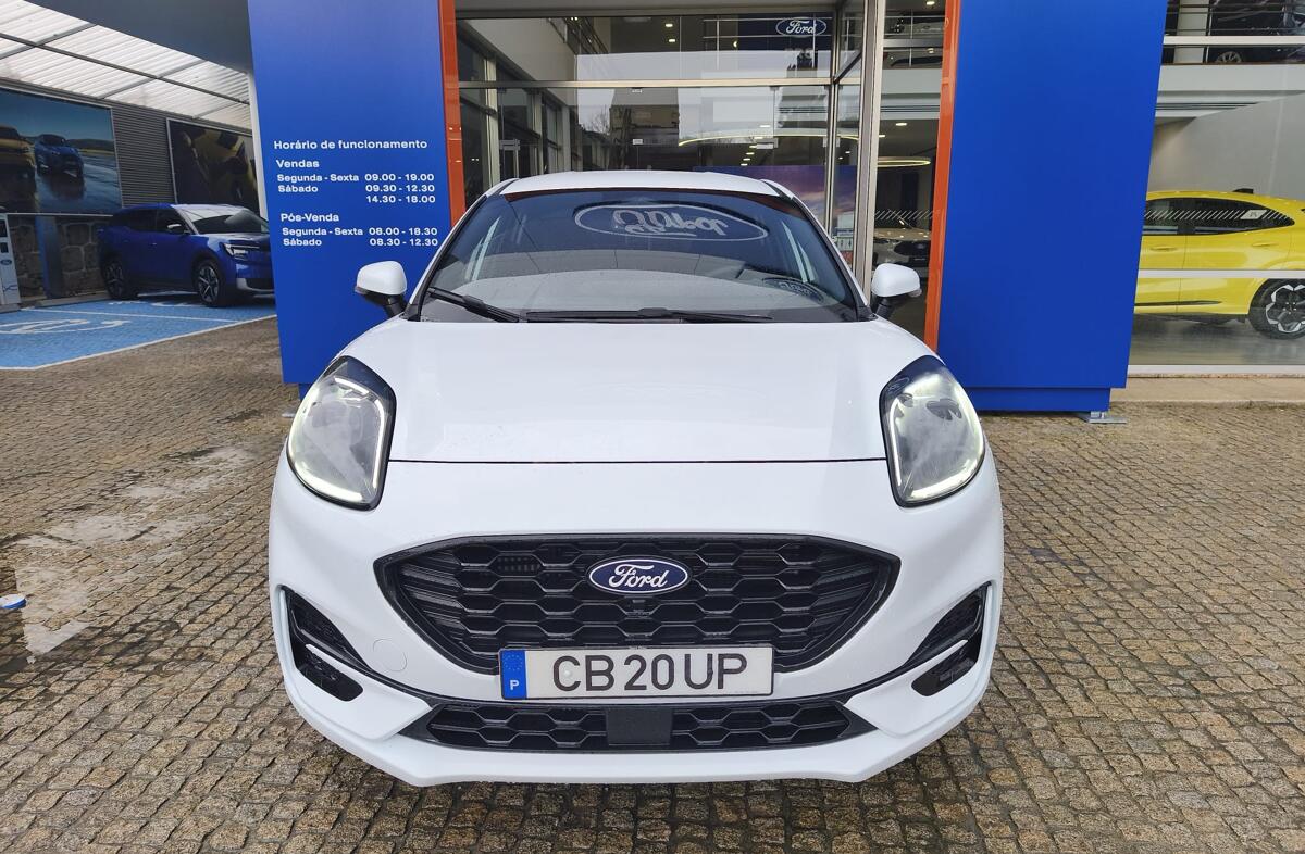 FORD Puma 1.0 EcoBoost mHEV ST-Line