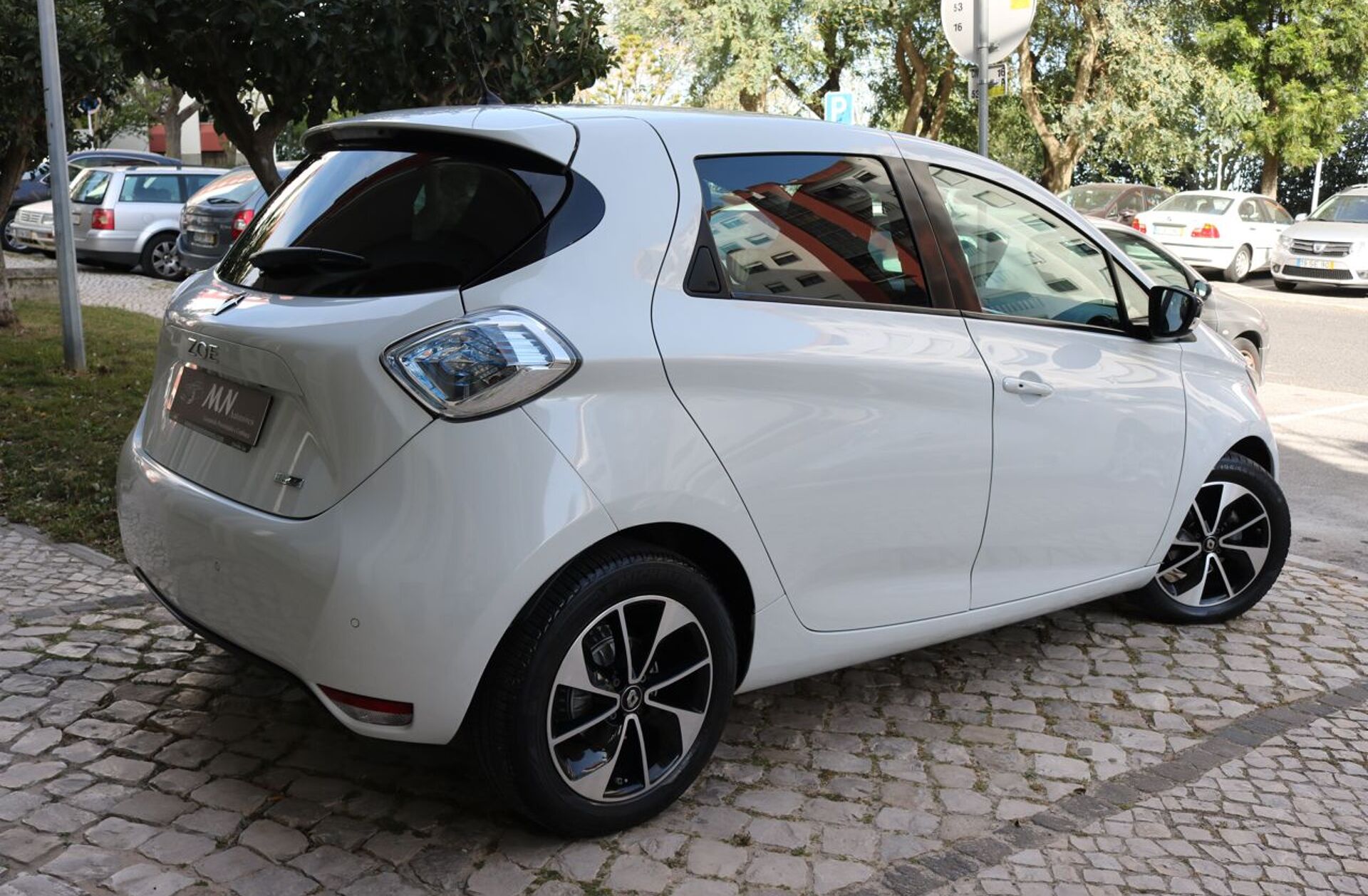 RENAULT ZOE Limited 40