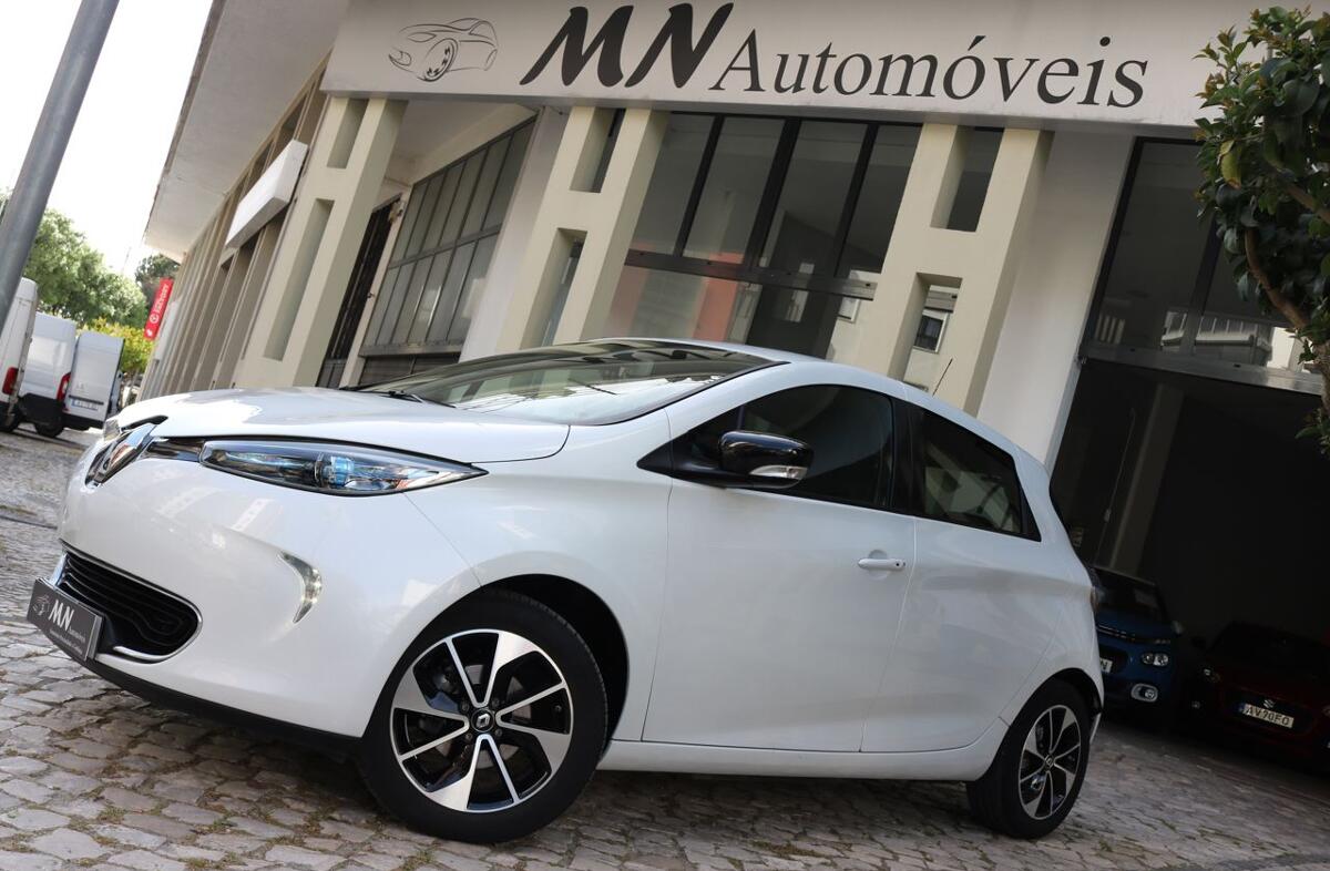 RENAULT ZOE Limited 40