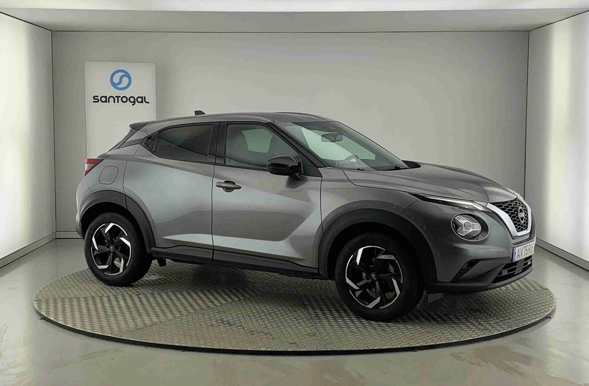 NISSAN Juke 1.0 DIG-T N-Connecta DCT