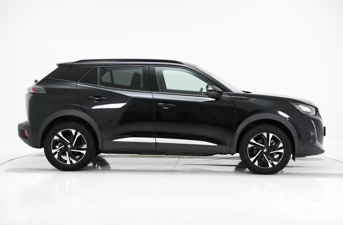 PEUGEOT 2008 e- 50 kWh GT