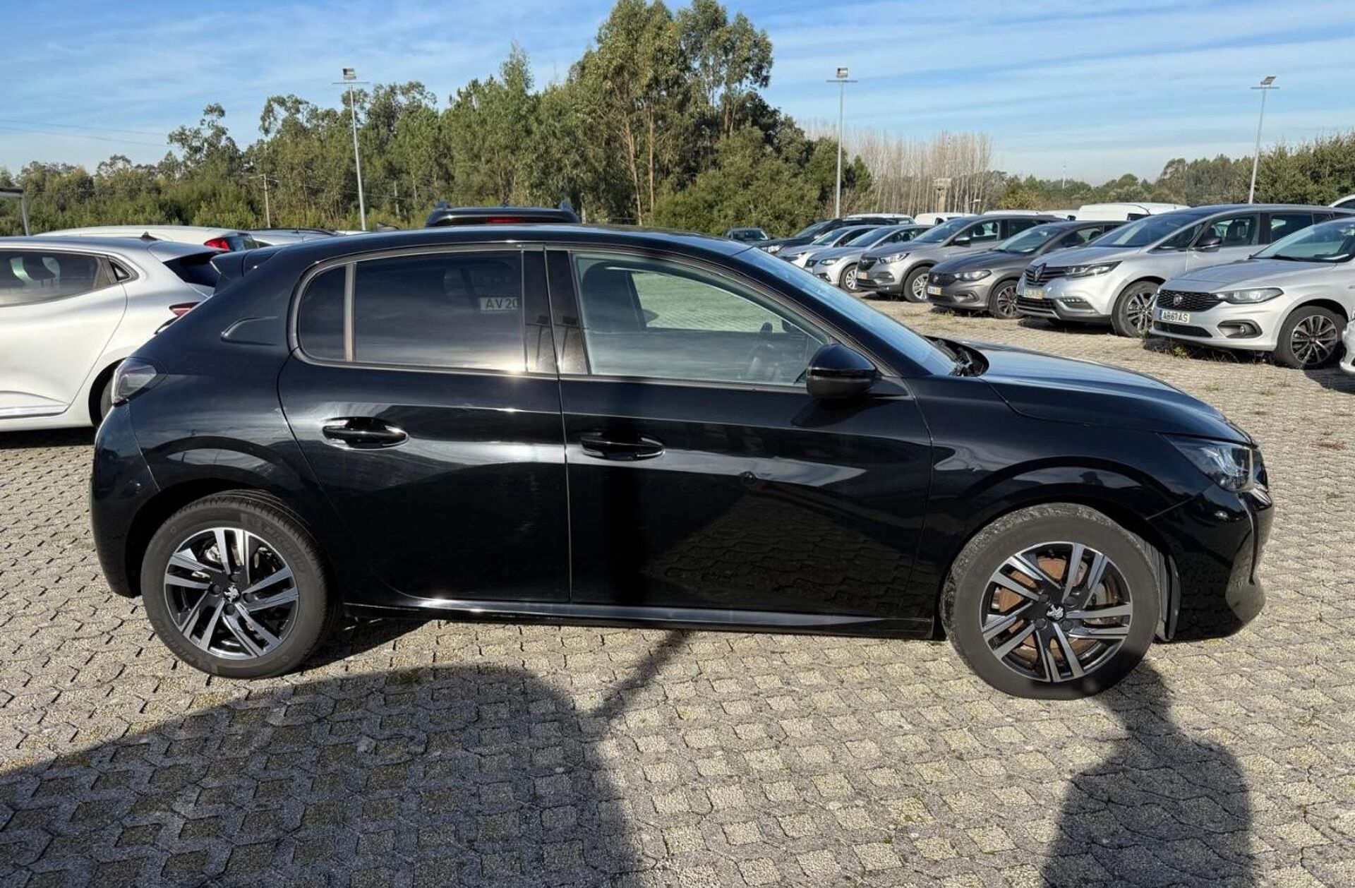 PEUGEOT 208 1.5 BlueHDi Active Business Pack