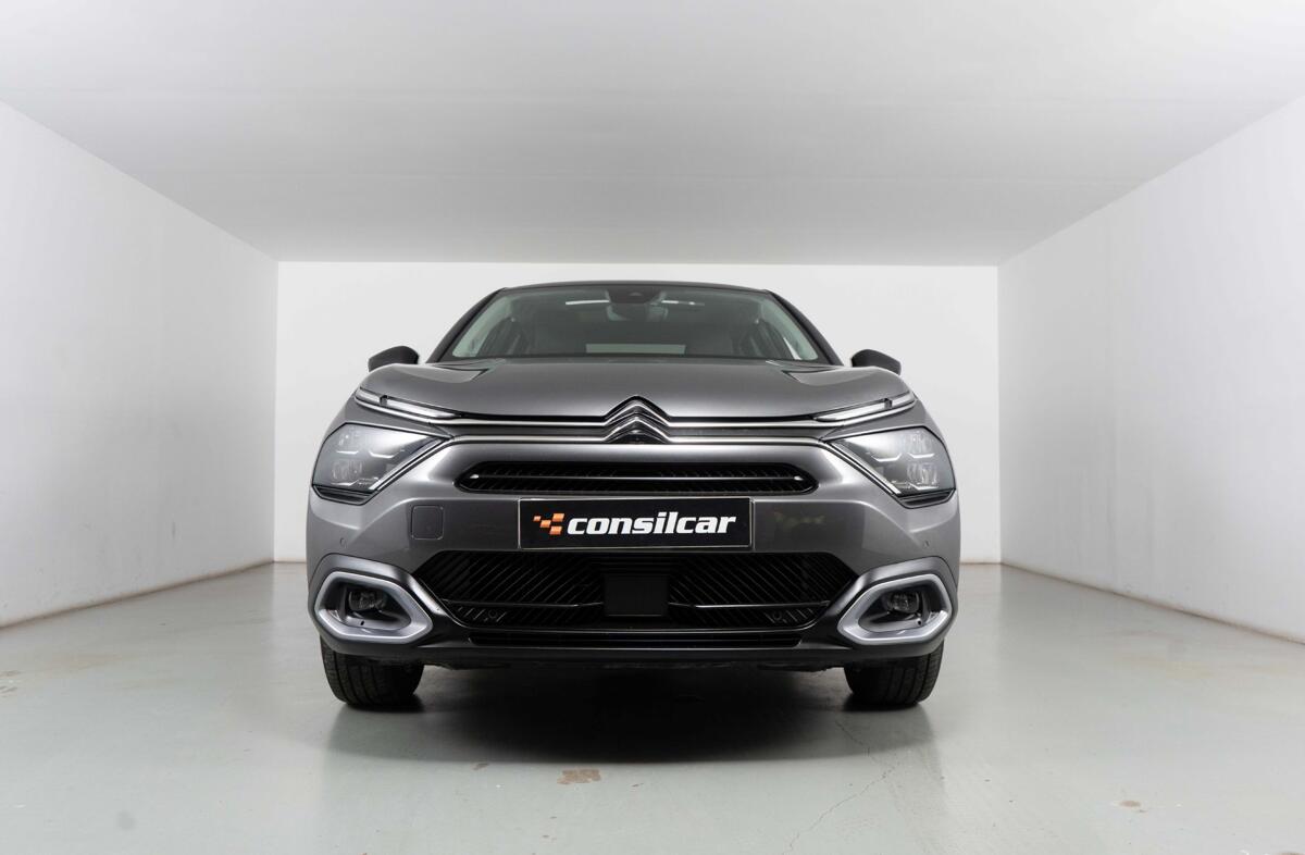 CITROEN C4 X 1.2 PureTech Max EAT8