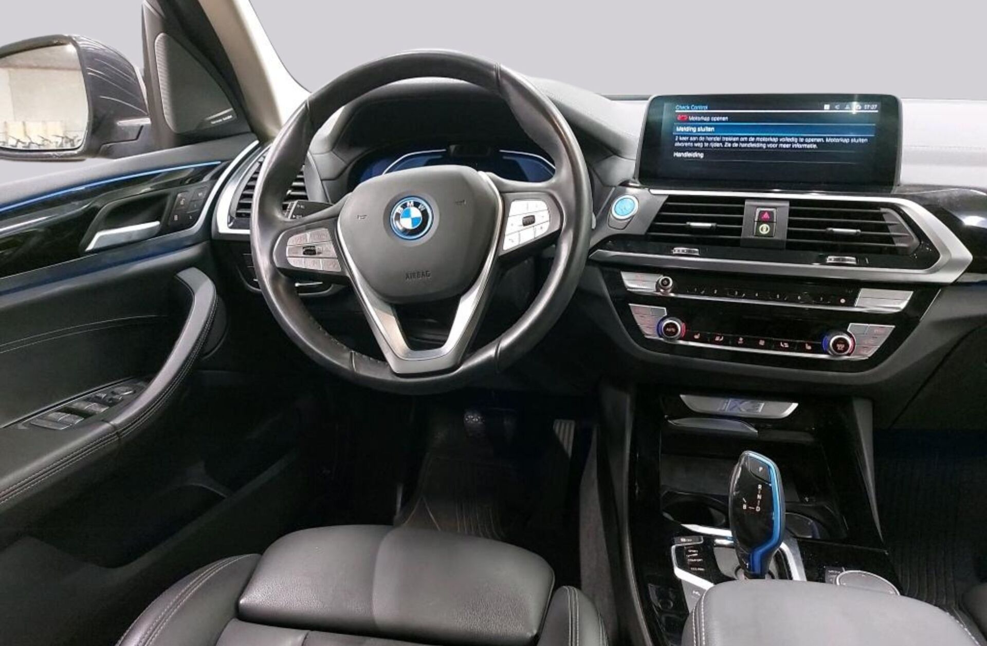 BMW iX3 Impressive