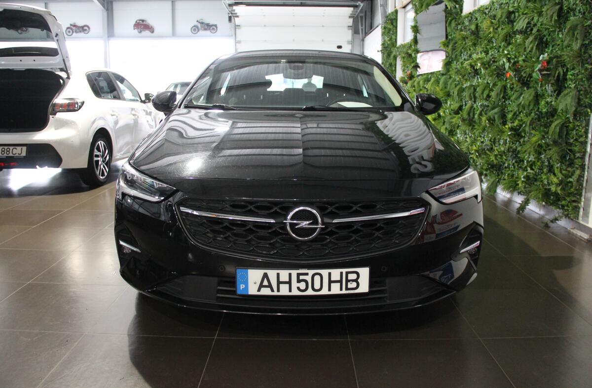 OPEL Insignia 1.5 D Elegance