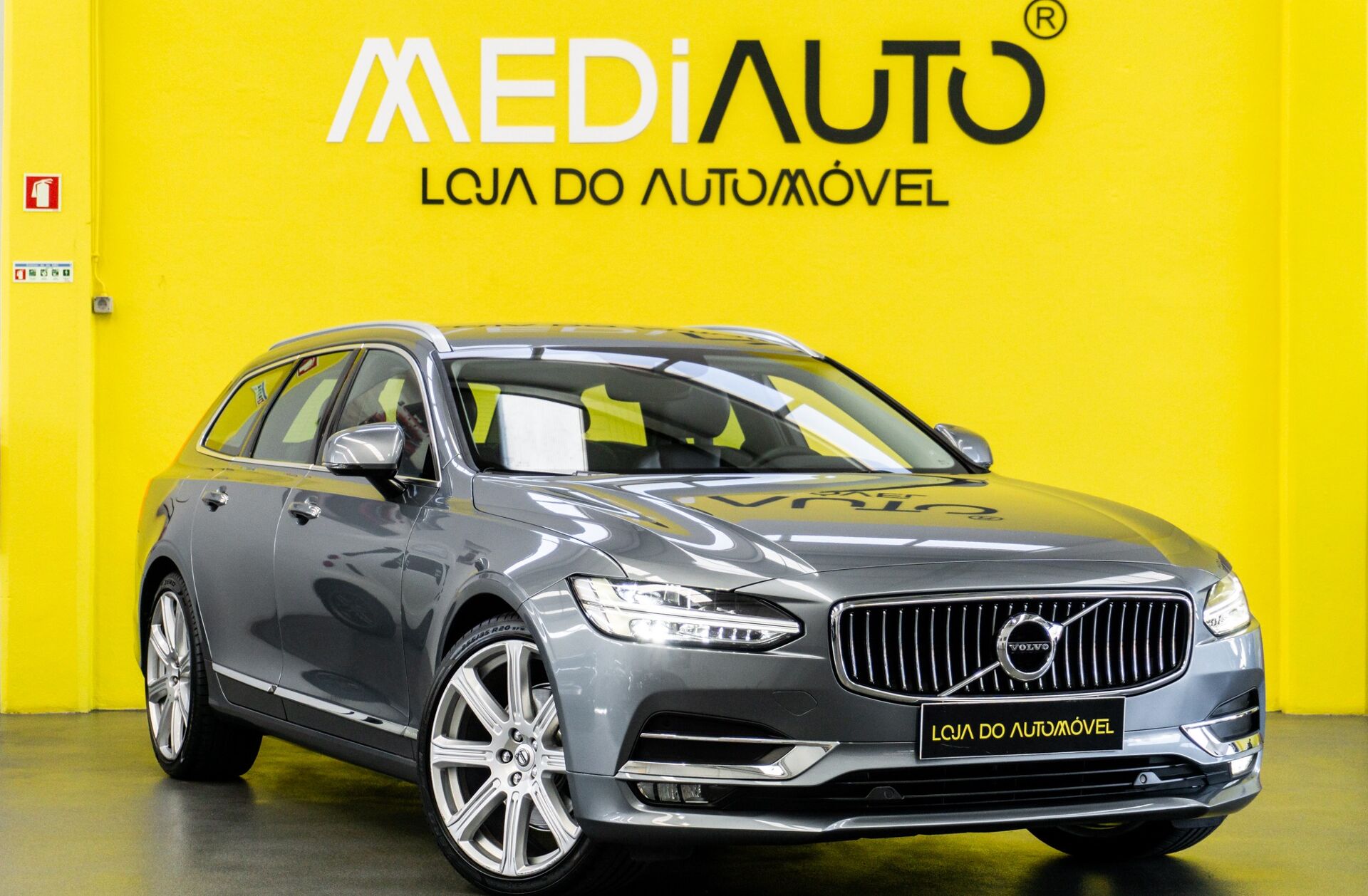 VOLVO V90 2.0 D4 Inscription Geartronic