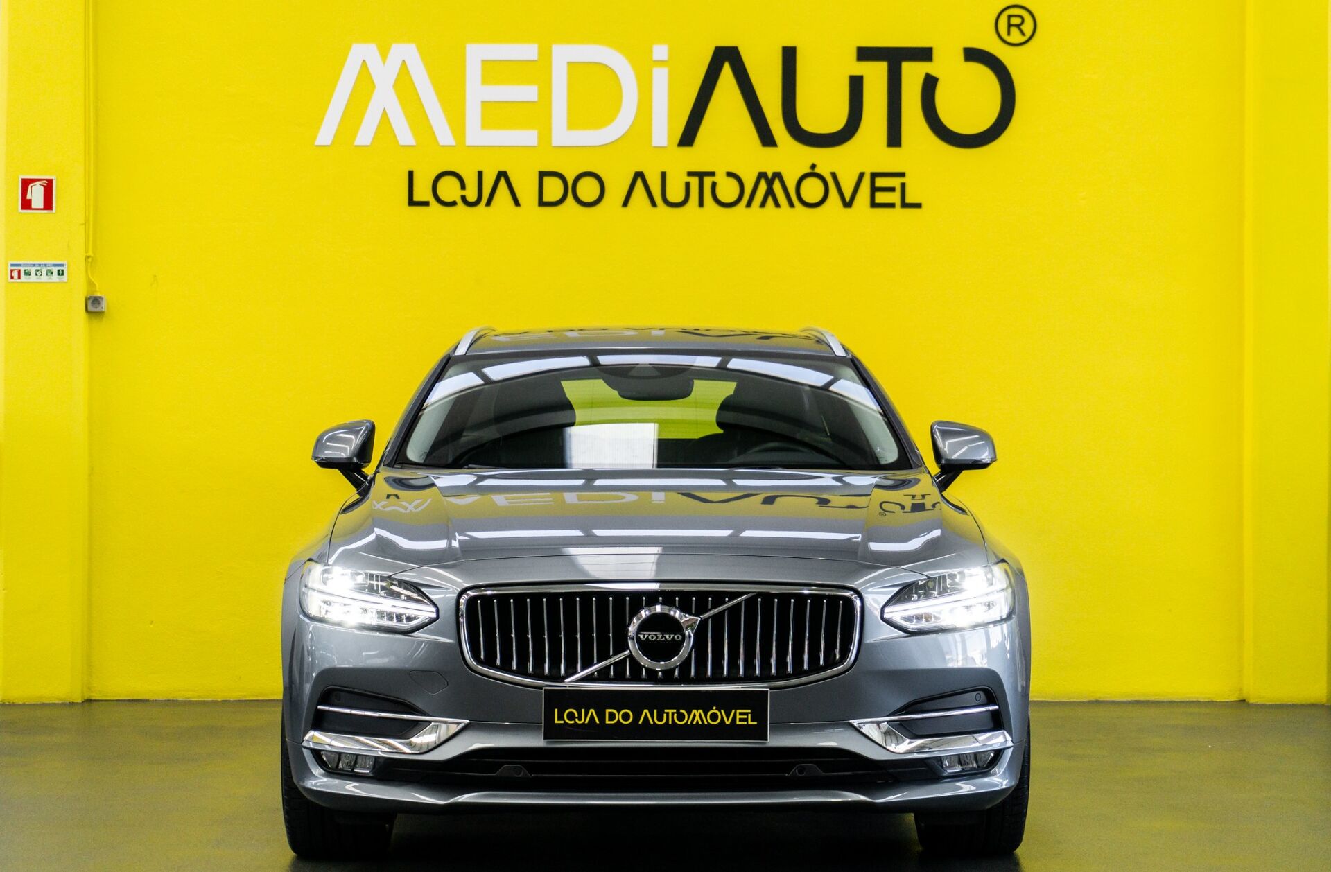 VOLVO V90 2.0 D4 Inscription Geartronic