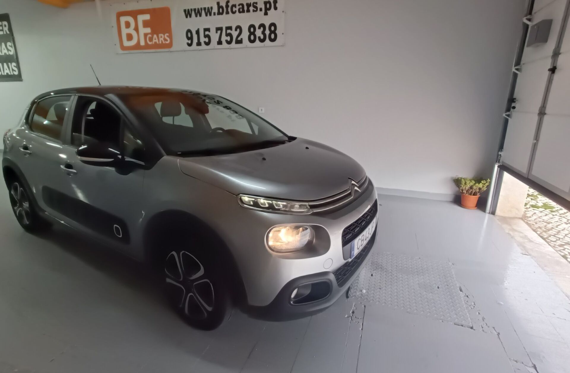CITROEN C3 1.2 PureTech Shine