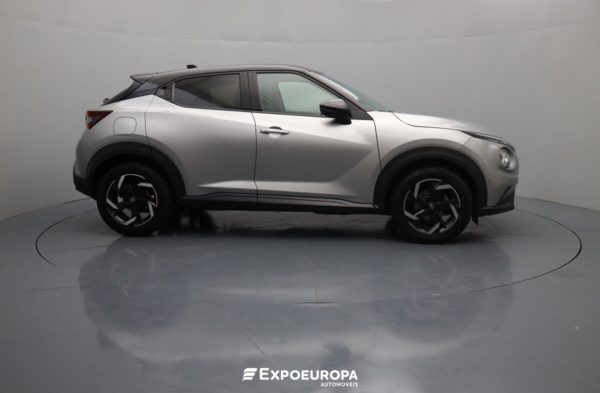 NISSAN Juke 1.0 DIG-T N-Connecta DCT