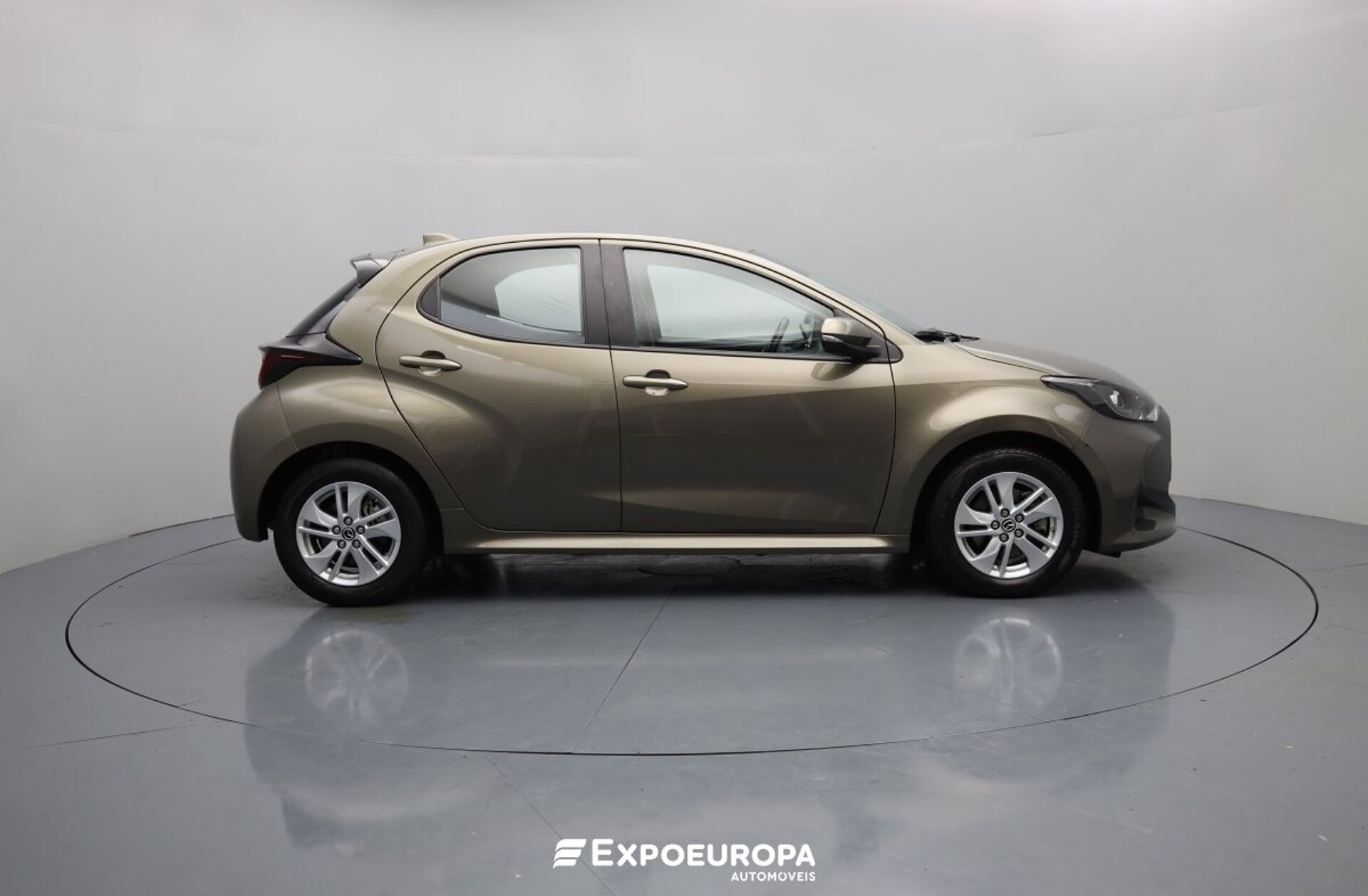 MAZDA 2 Mazda 1.5 L Hybrid VVT-i Pure+Plus Pack