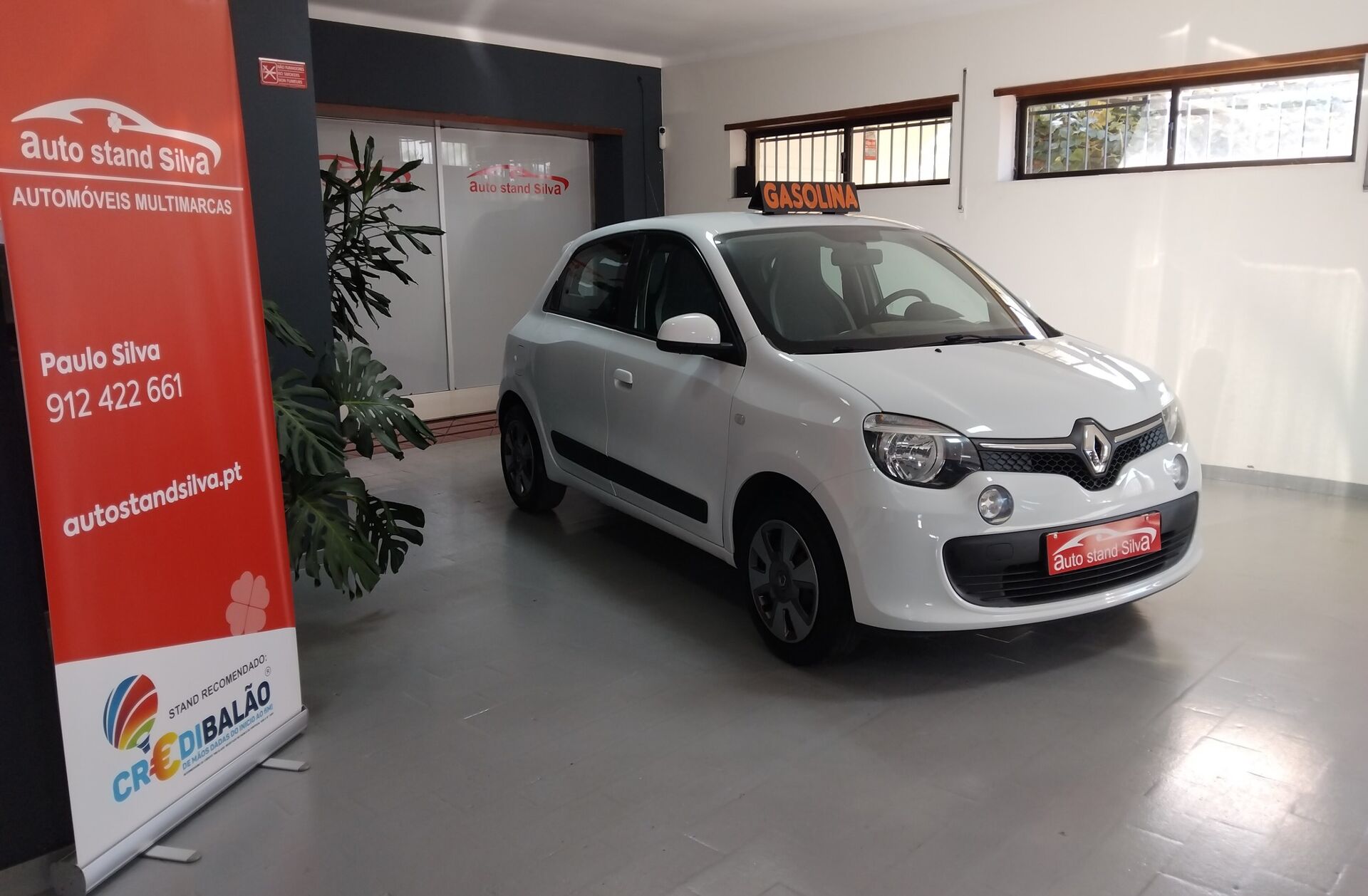 RENAULT Twingo 1.0 SCe Limited