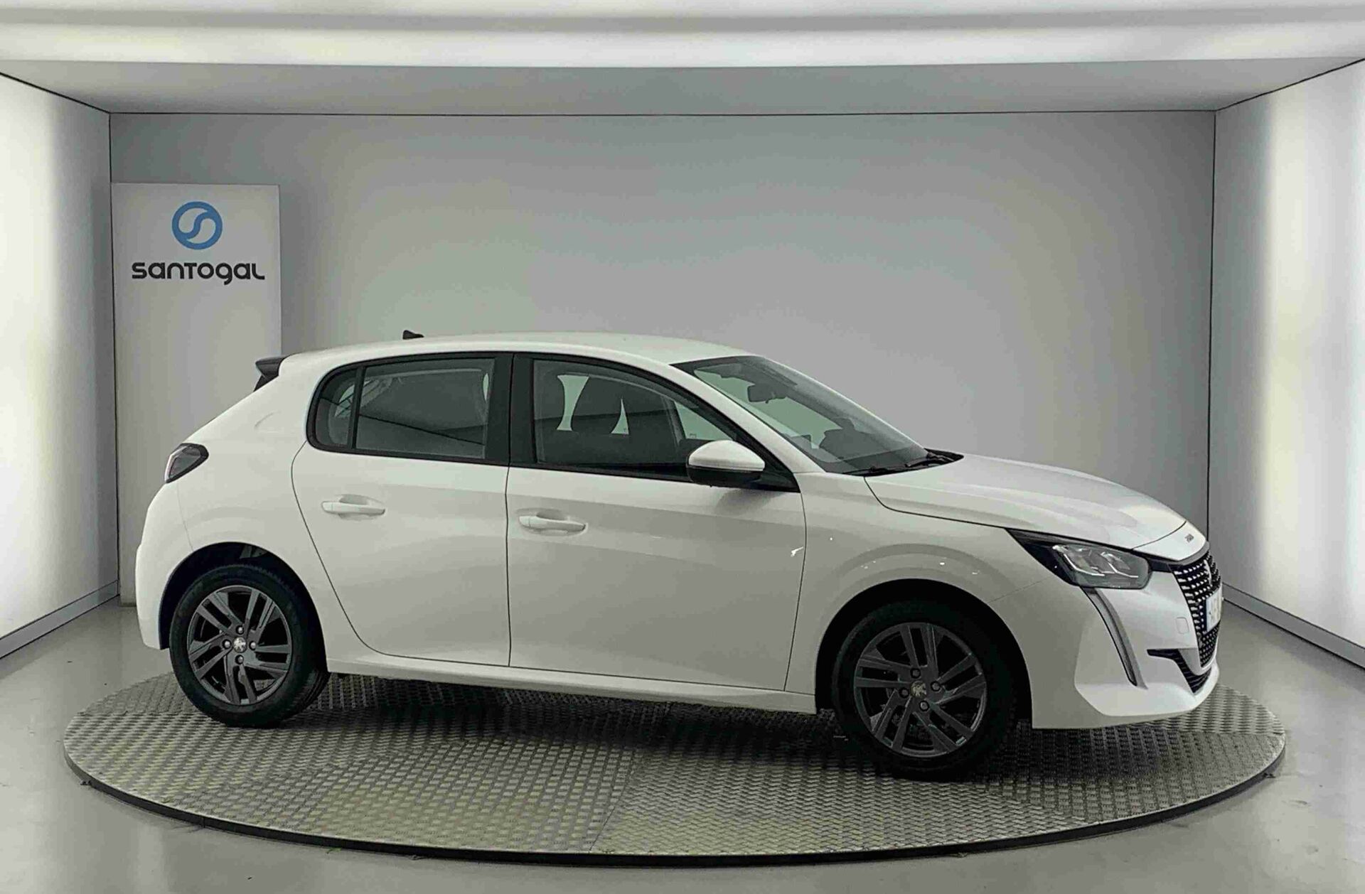 PEUGEOT 208 1.2 PureTech Active Pack