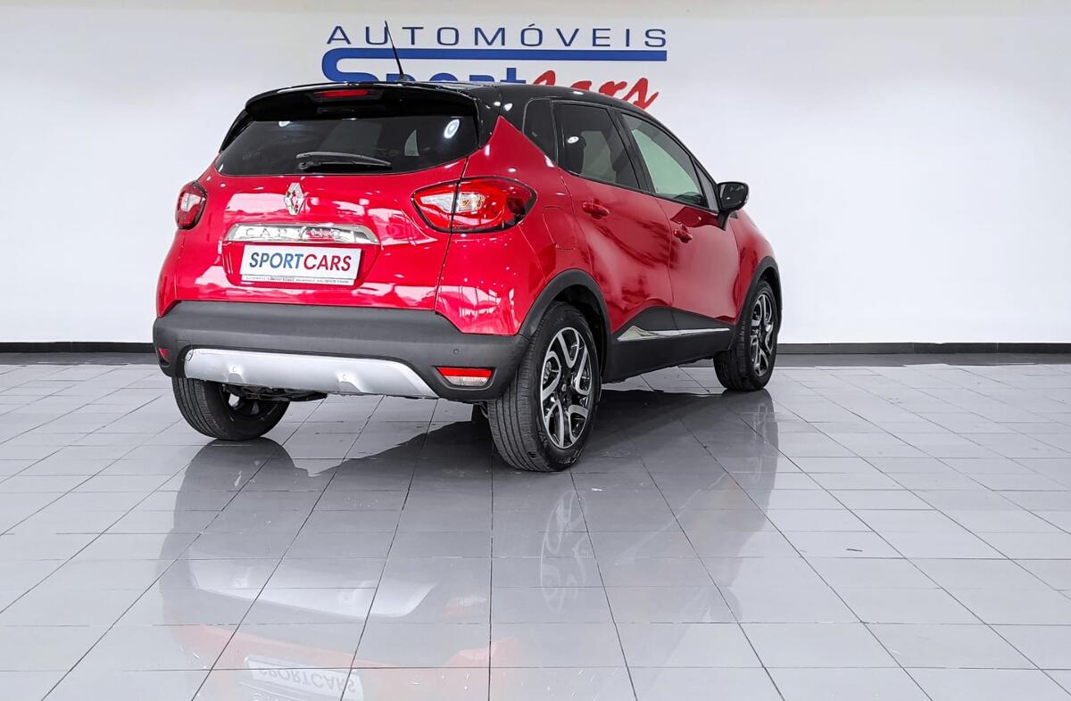 RENAULT Captur 1.5 dCi Sport