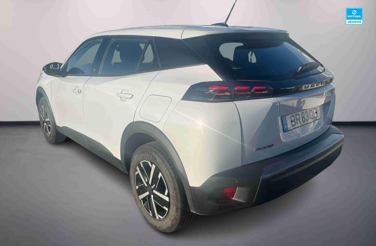 PEUGEOT 2008 1.2 PureTech Style