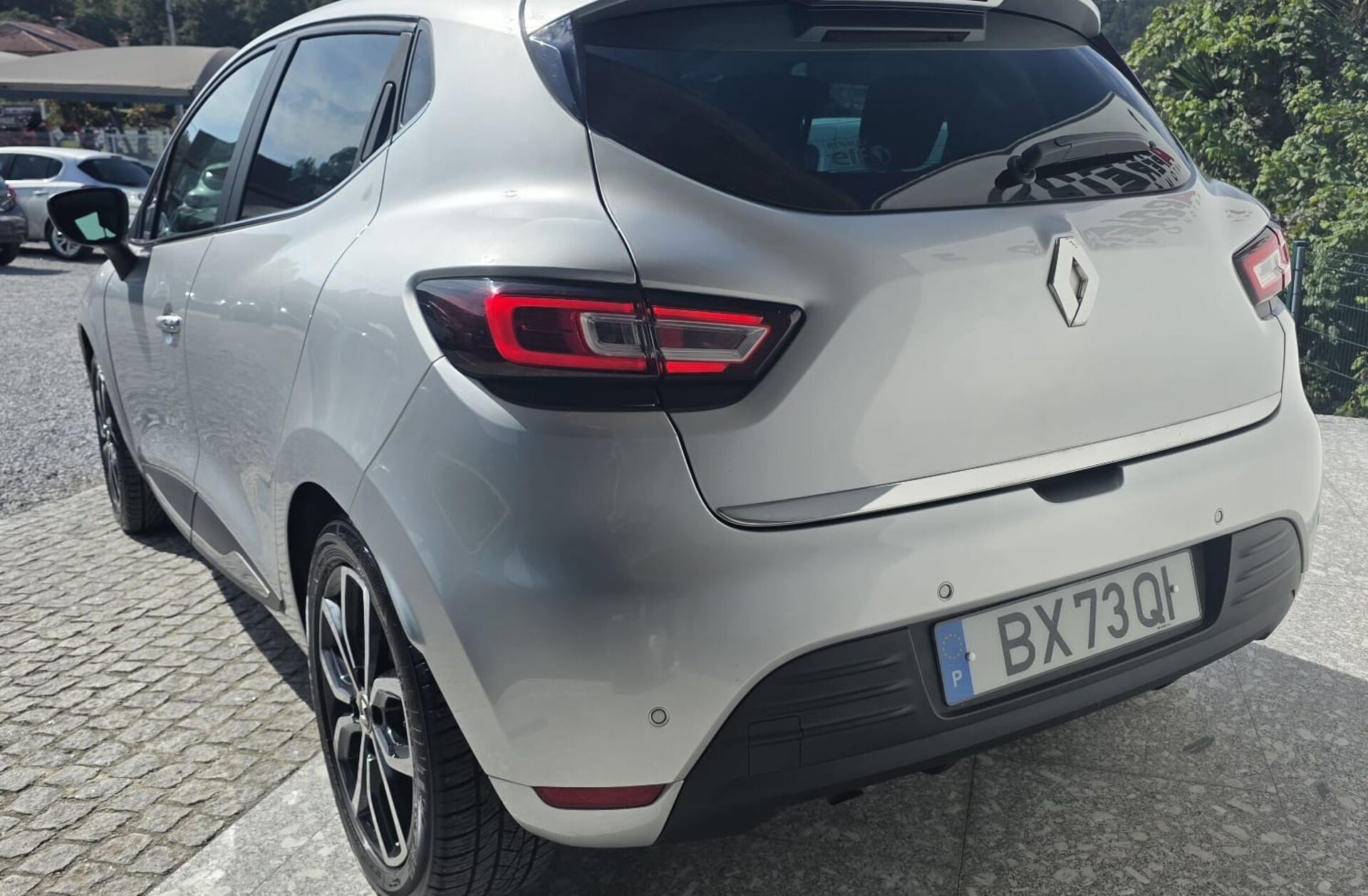 RENAULT Clio 0.9 TCe Limited Edition