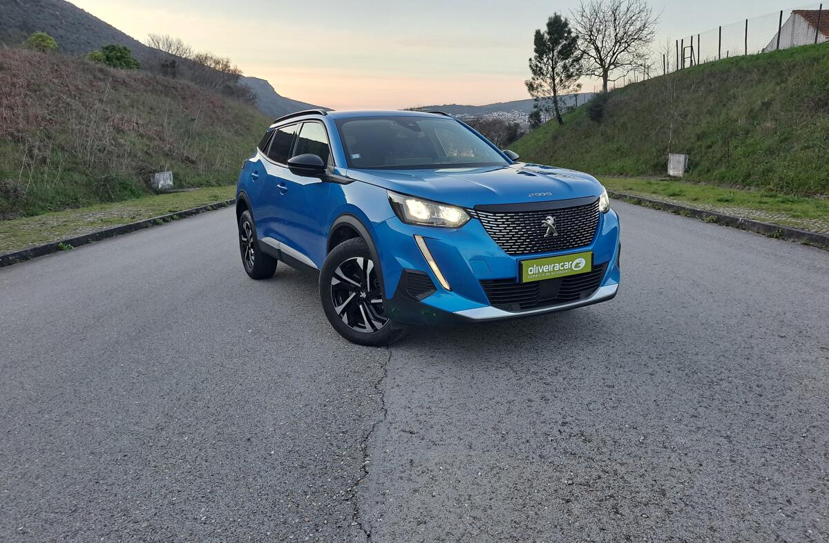 PEUGEOT 2008 1.5 BlueHDi Allure Pack EAT8