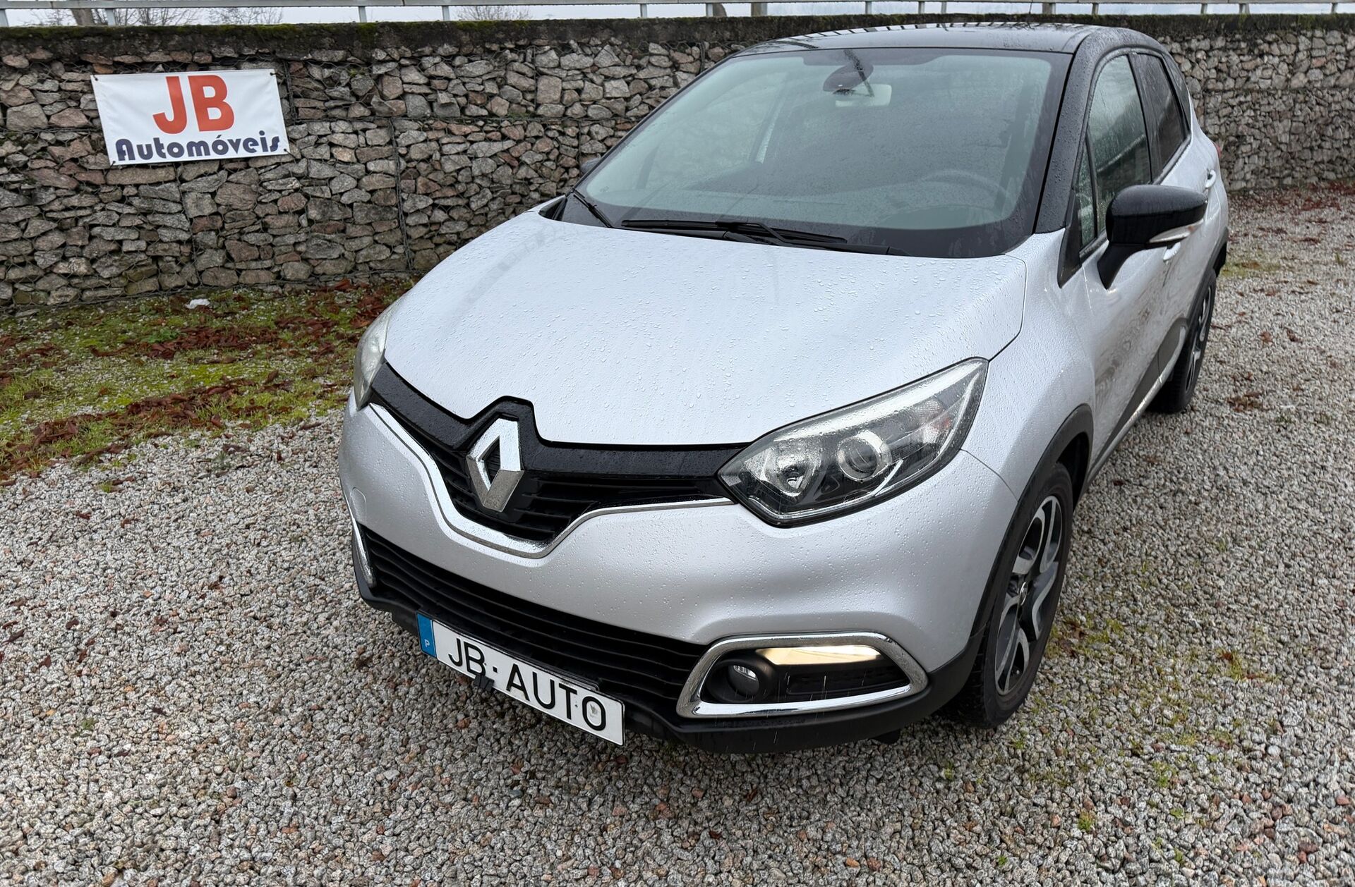 RENAULT Captur 0.9 TCe Exclusive