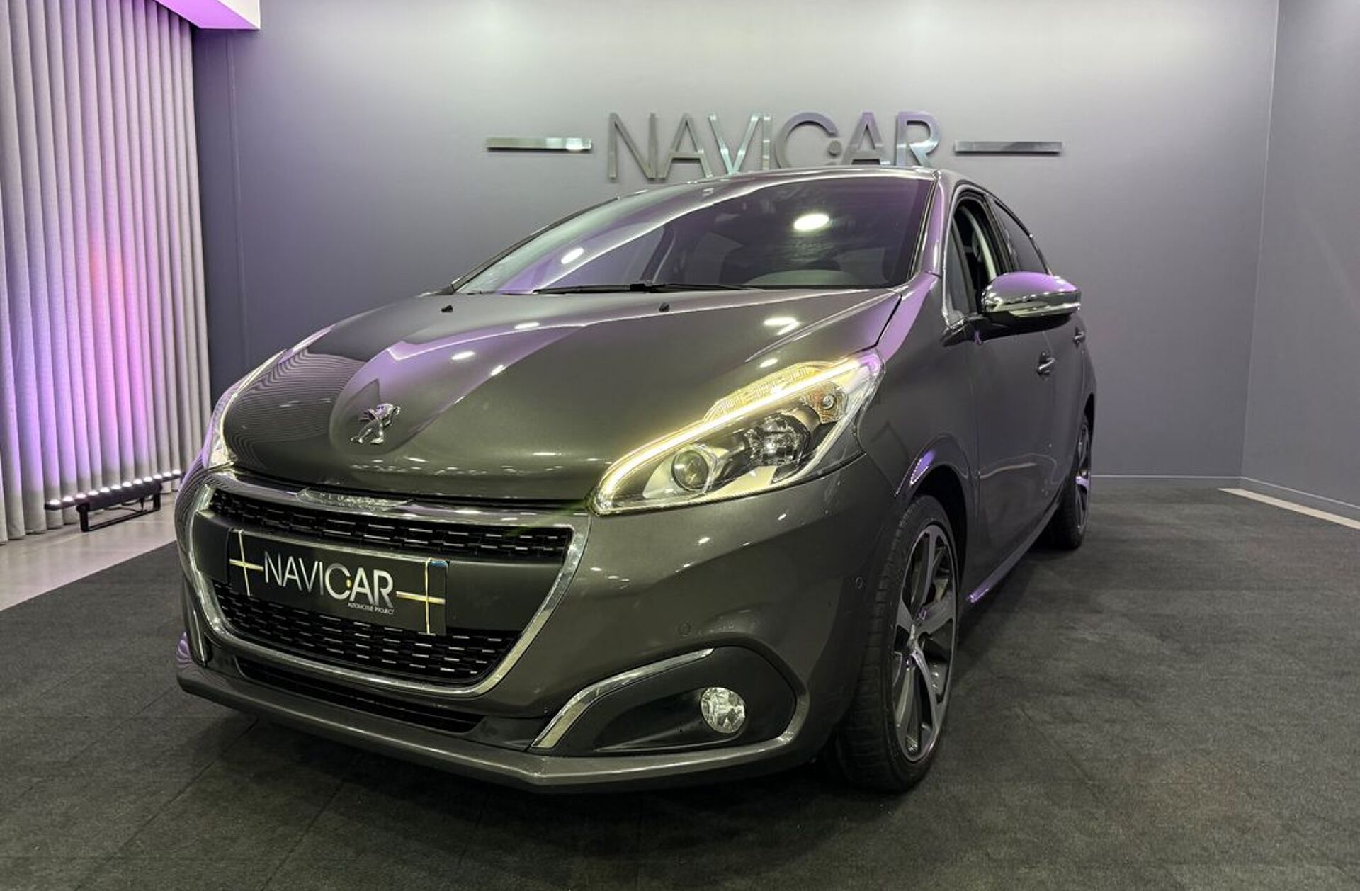 PEUGEOT 208 1.2 PureTech Allure